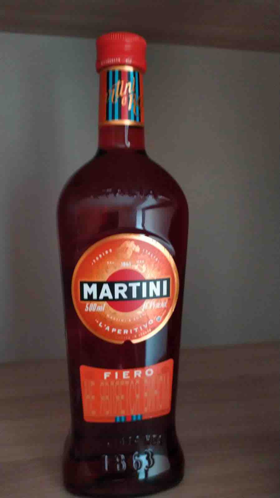 Вермут Martini Fiero, сладкий, 14.9 %, 500 мл - купить, цены на Мегамаркет