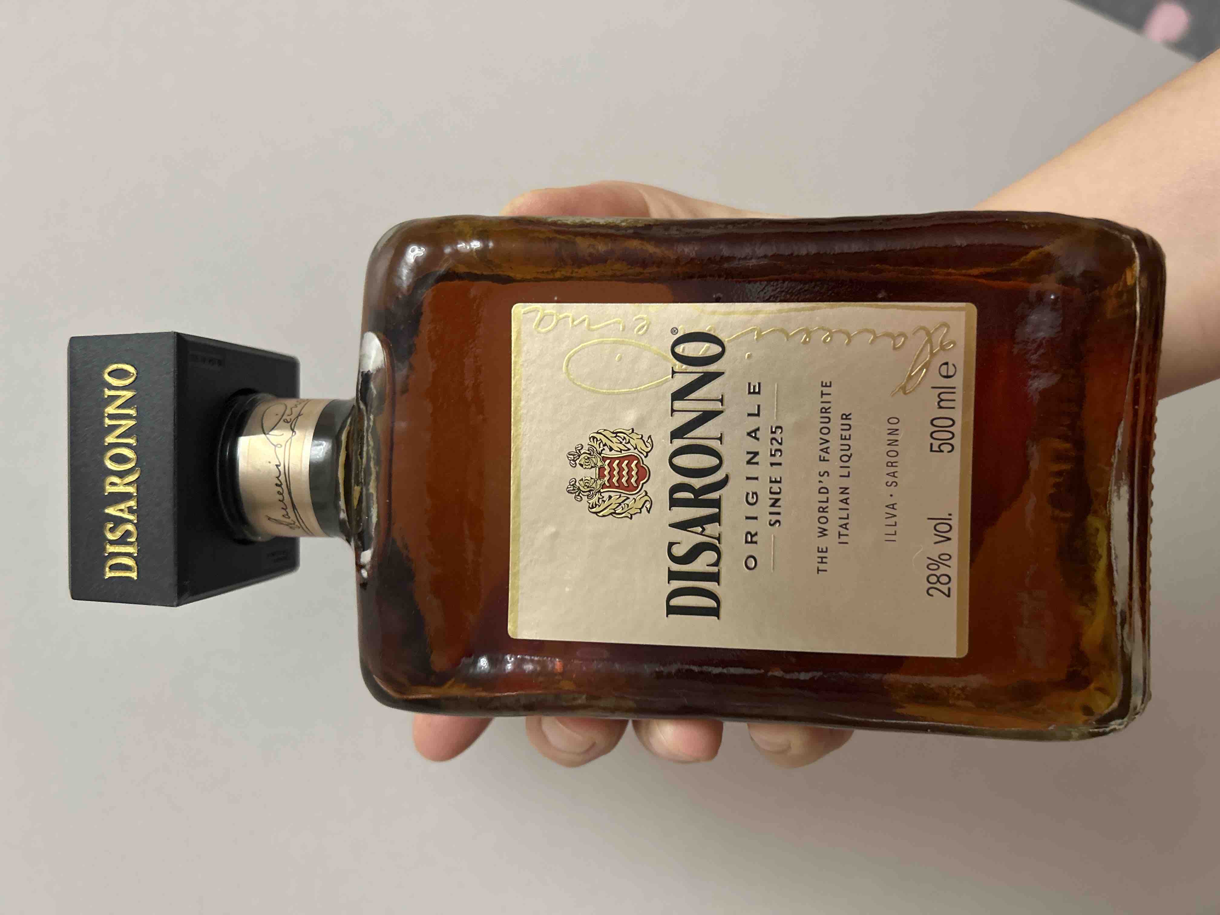 Disaronno originale. Ликер Дисаронно. Disaronno 0.5. Ликер Disaronno originale. Миндальный ликер Дисаронно.