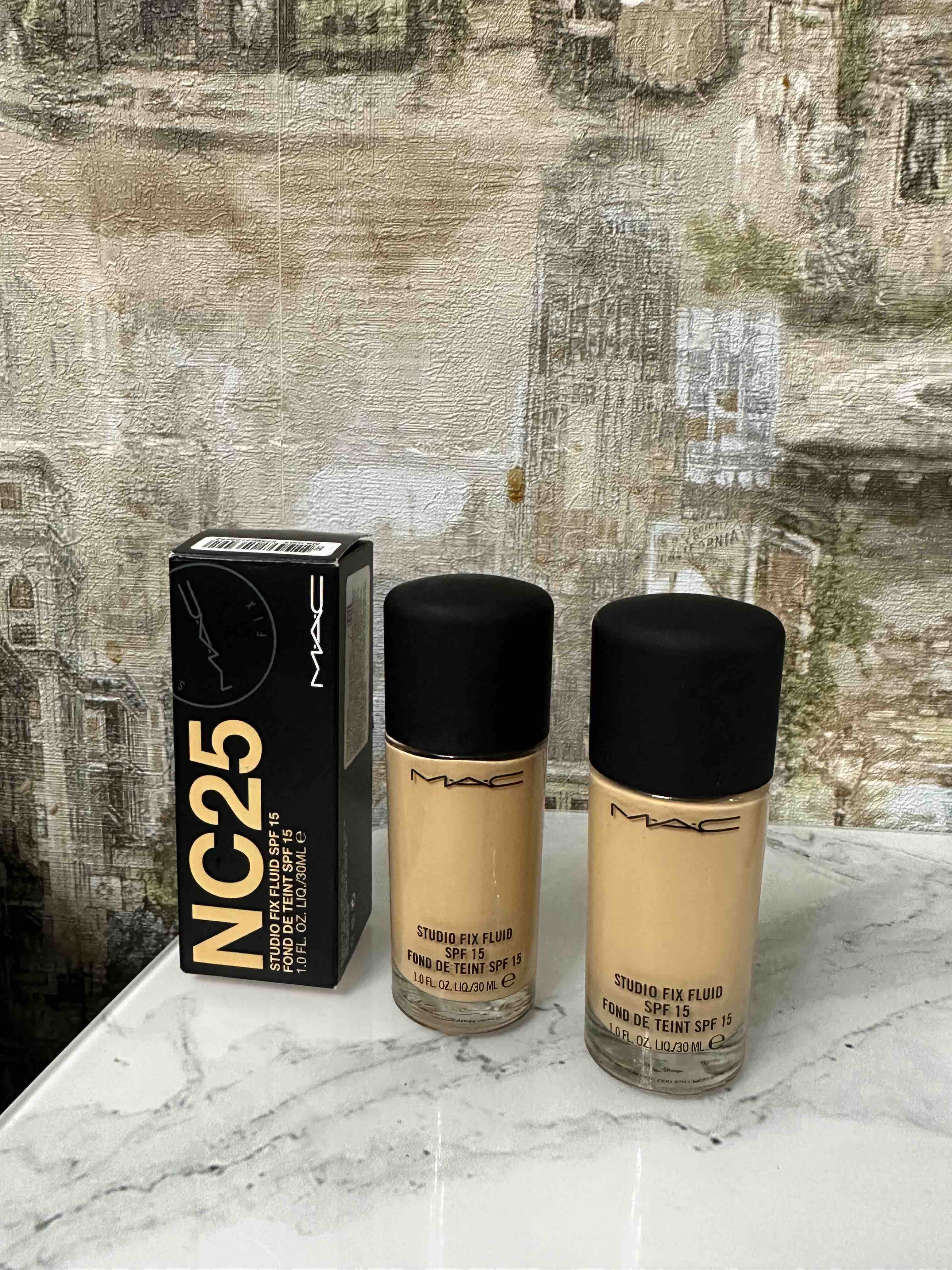 Купить основа тональная для лица MAC Studio Fix Fluid SPF15 матовая №NC15  30 мл, цены на Мегамаркет