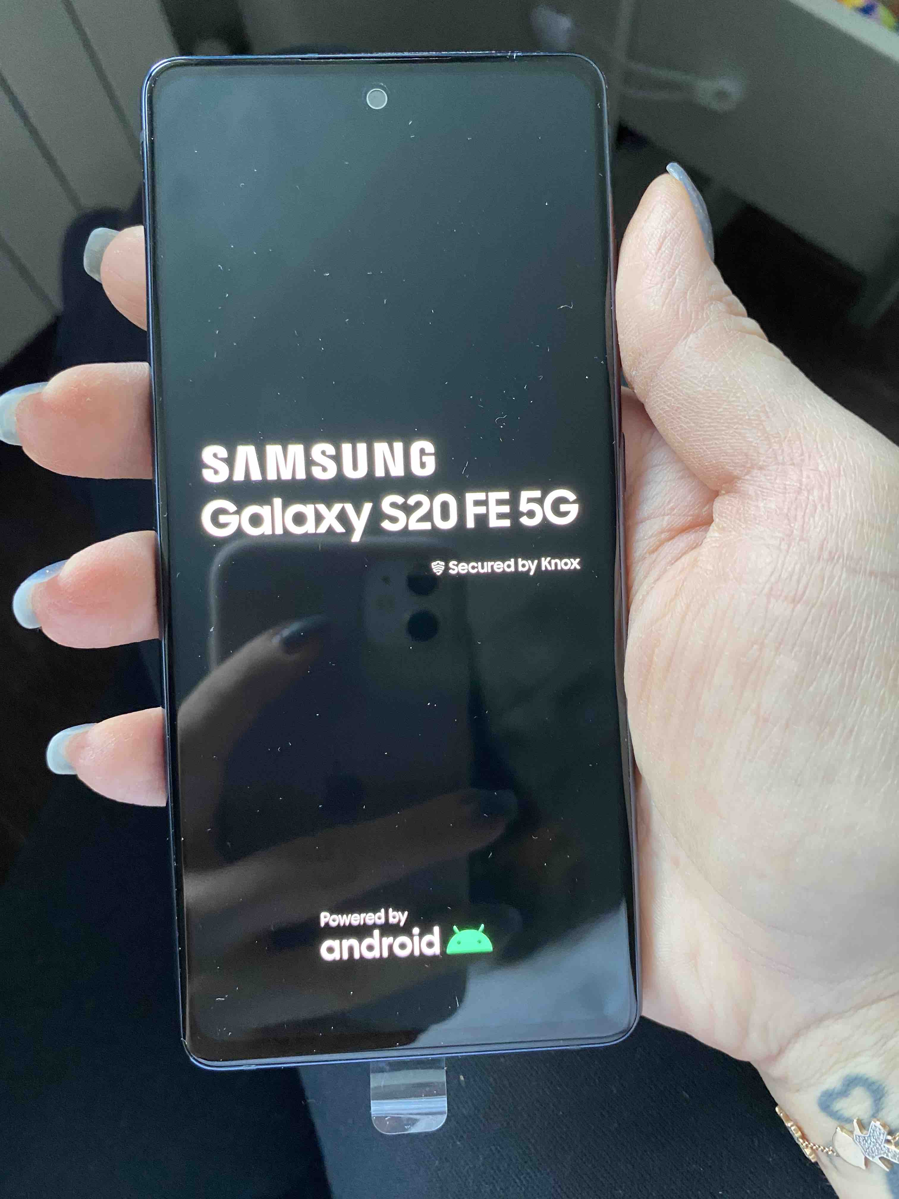 Смартфон Samsung Galaxy S20FE 5G 8/128GB Cloud Navy (Global) - отзывы  покупателей на Мегамаркет