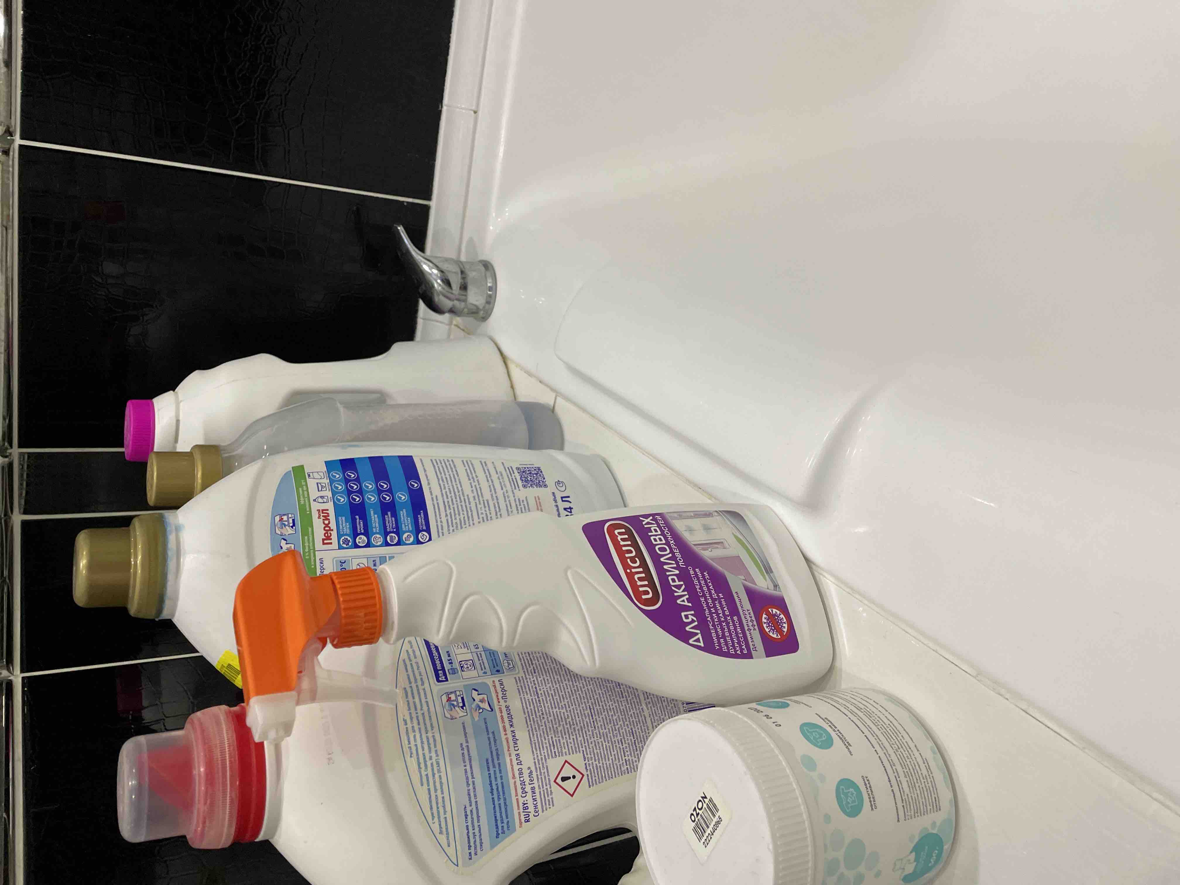 Чем почистить акриловую ванну в домашних