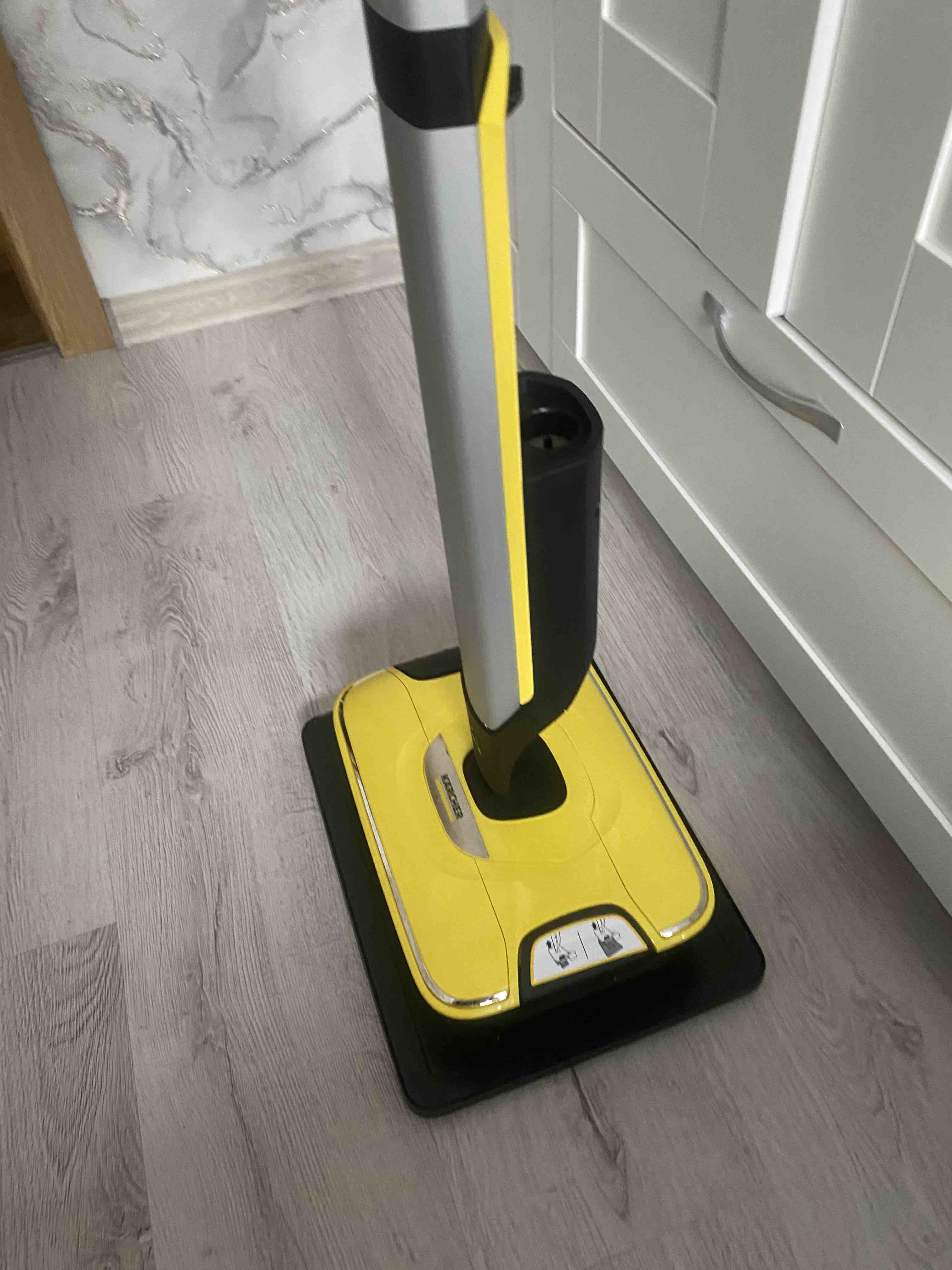 Аппарат для влажной уборки пола Karcher FC 7 Cordless - отзывы покупателей  на маркетплейсе Мегамаркет | Артикул: 600002454707