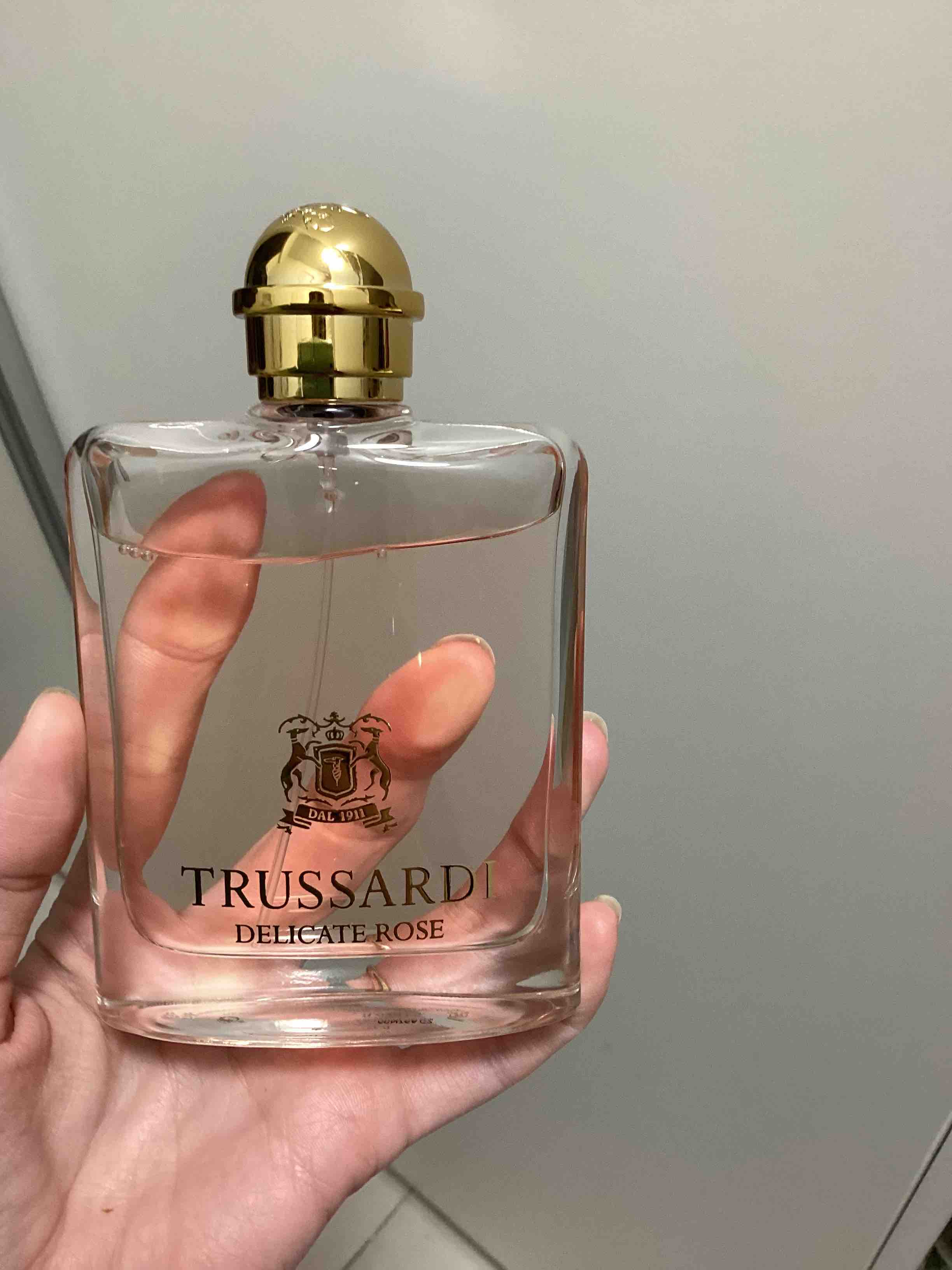 Туалетная вода Trussardi Delicate Rose 100 мл - отзывы покупателей на  Мегамаркет | женская парфюмерия