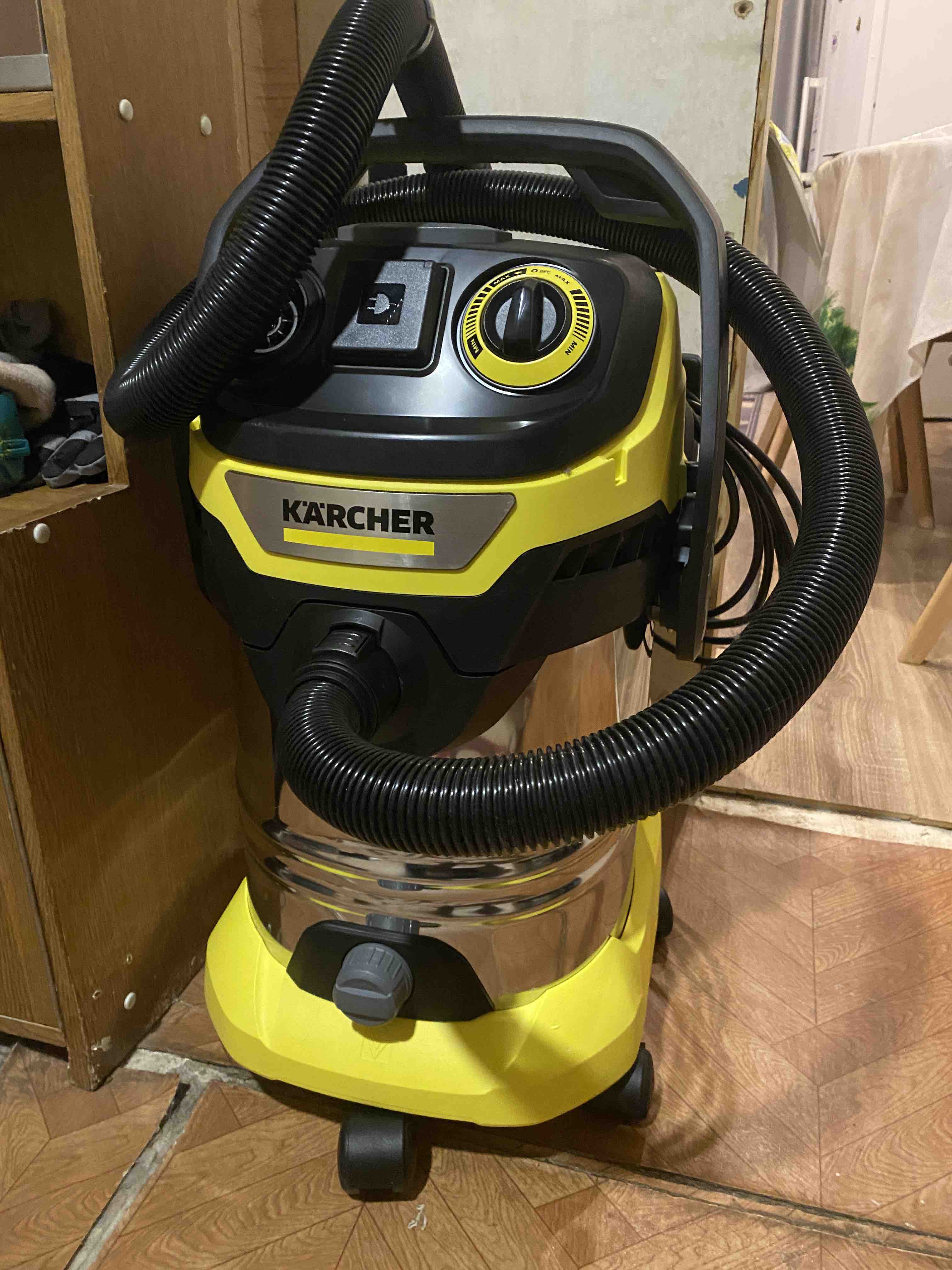 Пылесос Karcher WD 6 P S V-30/6/22/T, 260 Вт, для влажной и сухой уборки,  желтый купить в интернет-магазине, цены на Мегамаркет