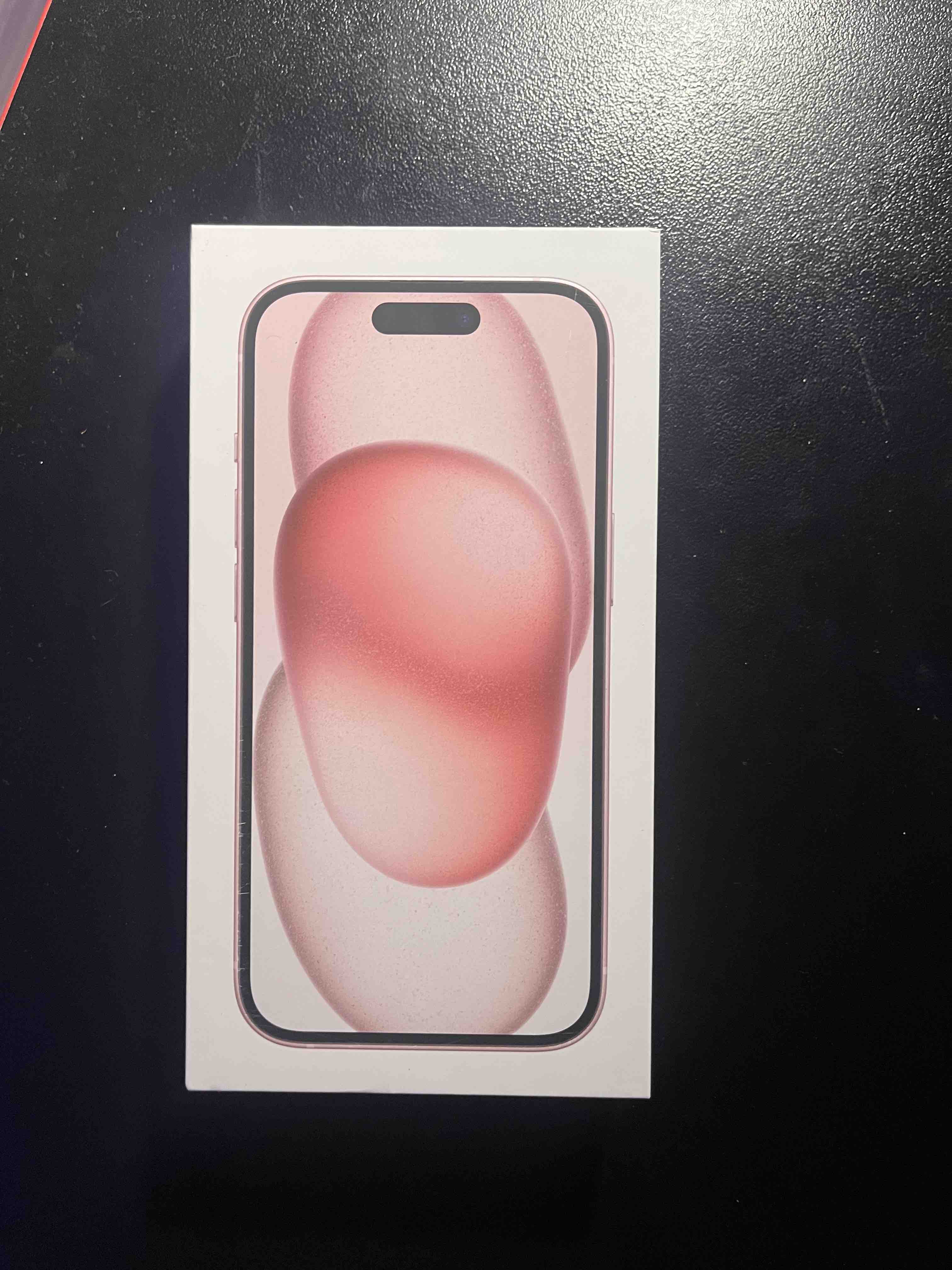 Смартфон Apple iPhone 15 128Gb 2 nano-sim Pink - отзывы покупателей на  Мегамаркет | 100060825475