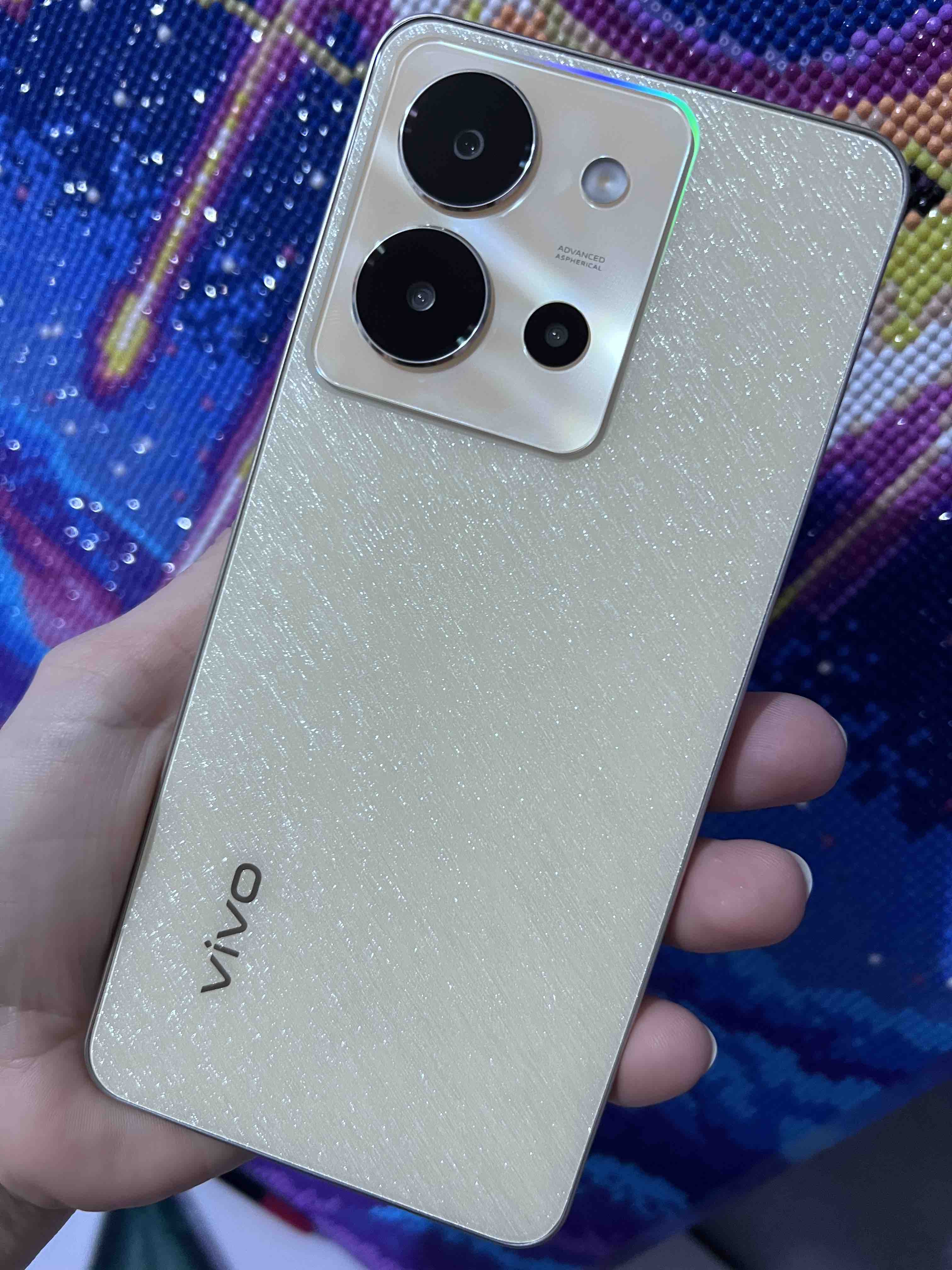 Смартфон Vivo Y36 8/256GB Мерцающее золото – купить в Москве, цены в  интернет-магазинах на Мегамаркет