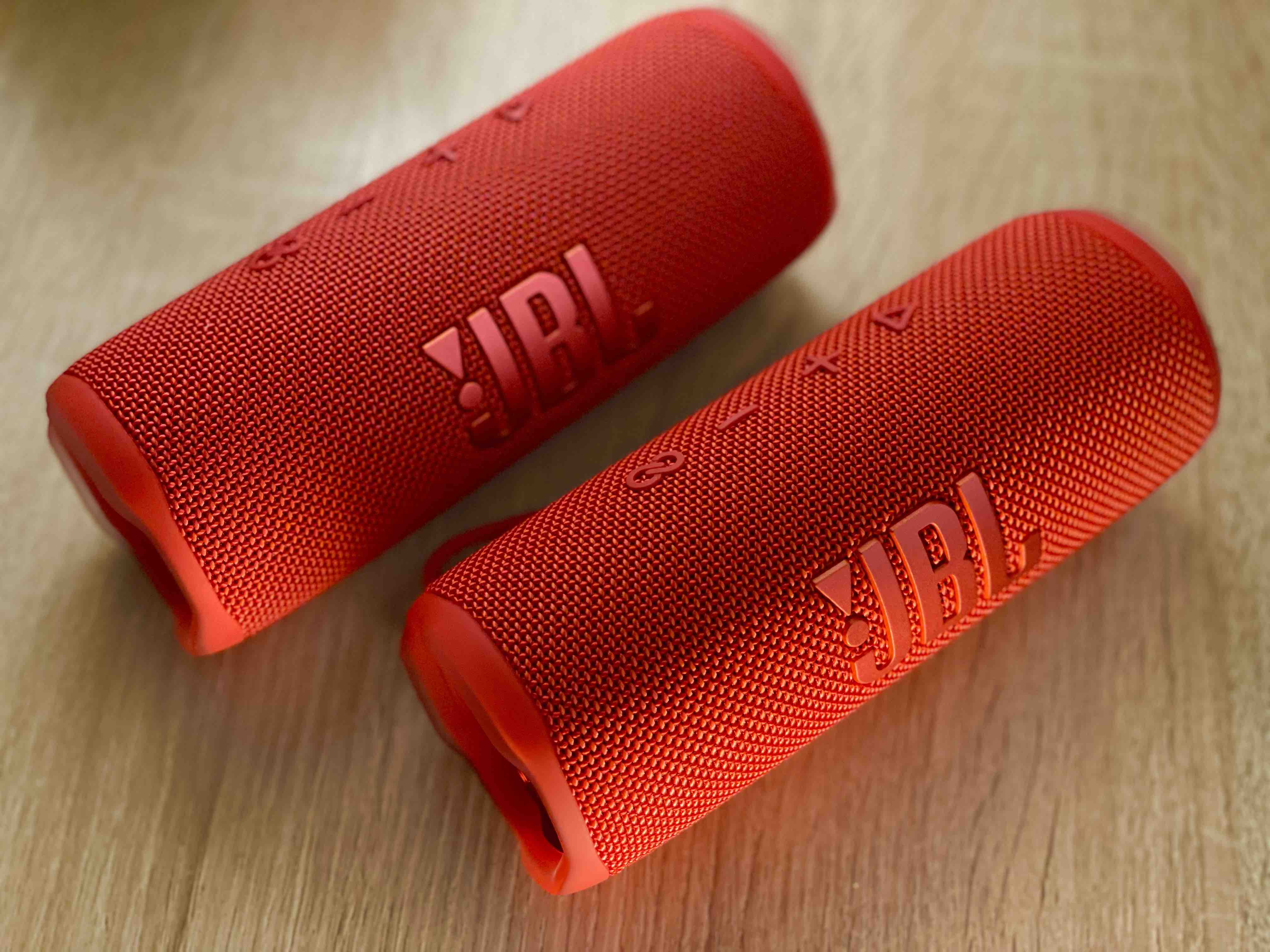 Портативная акустическая система JBL Flip 6 Красный - отзывы покупателей на  маркетплейсе Мегамаркет | Артикул: 600005116108