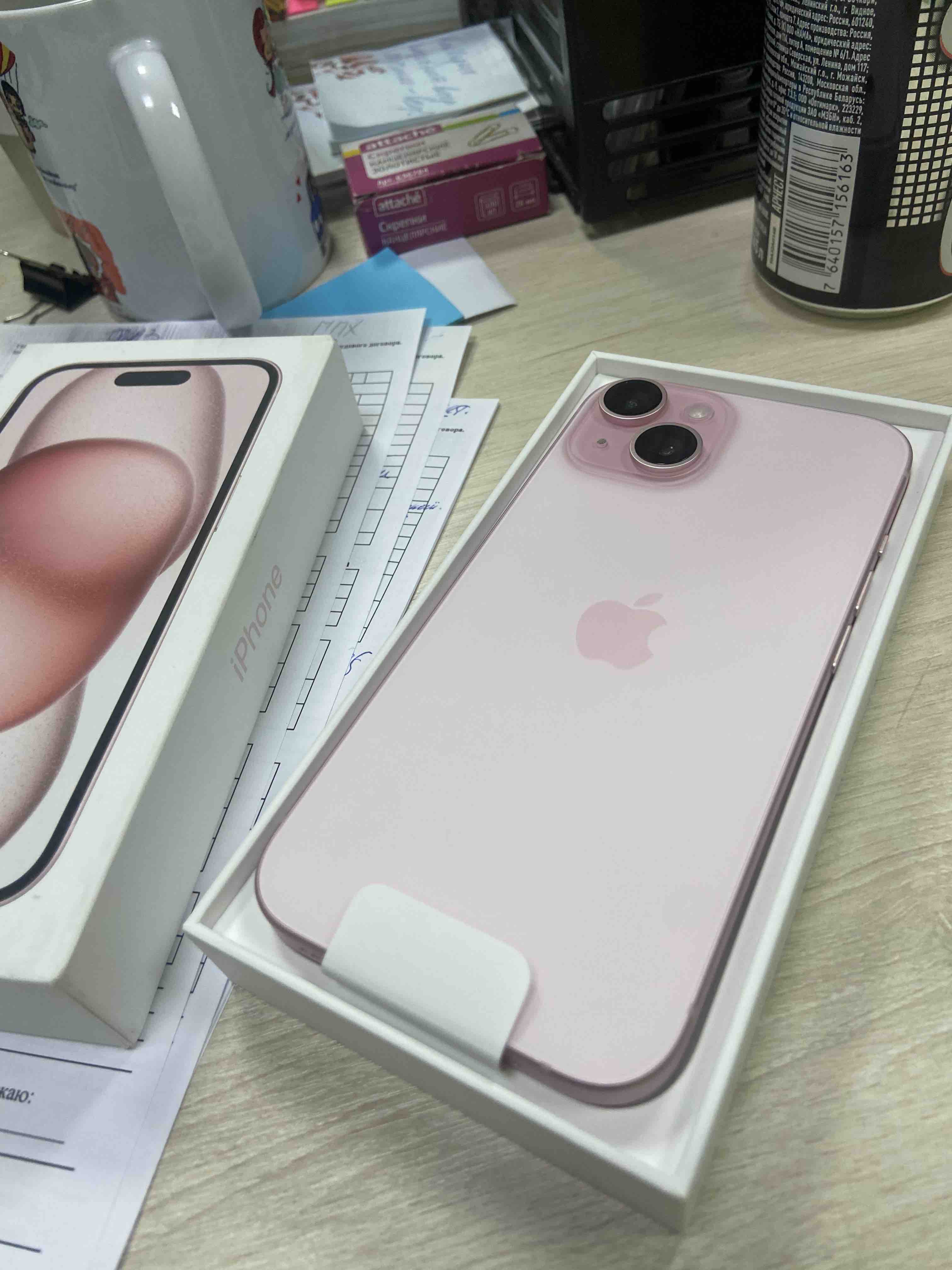 Смартфон Apple iPhone 15 256Gb 2 nano-sim Pink - отзывы покупателей на  Мегамаркет | 100060825468