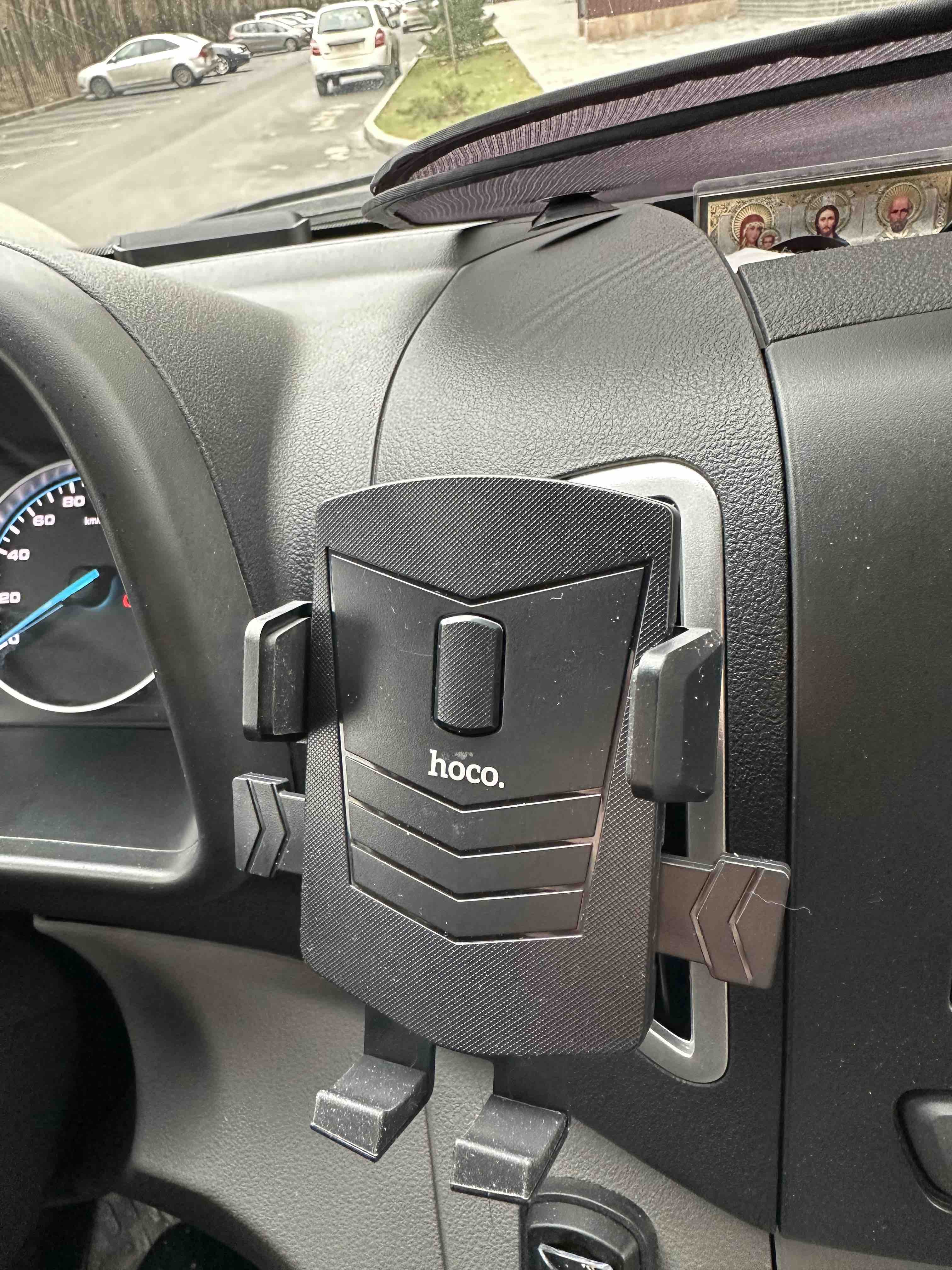 Держатель для телефона в машину CA86 Davy one-button air outlet car holder  - отзывы покупателей на Мегамаркет | 600006719297