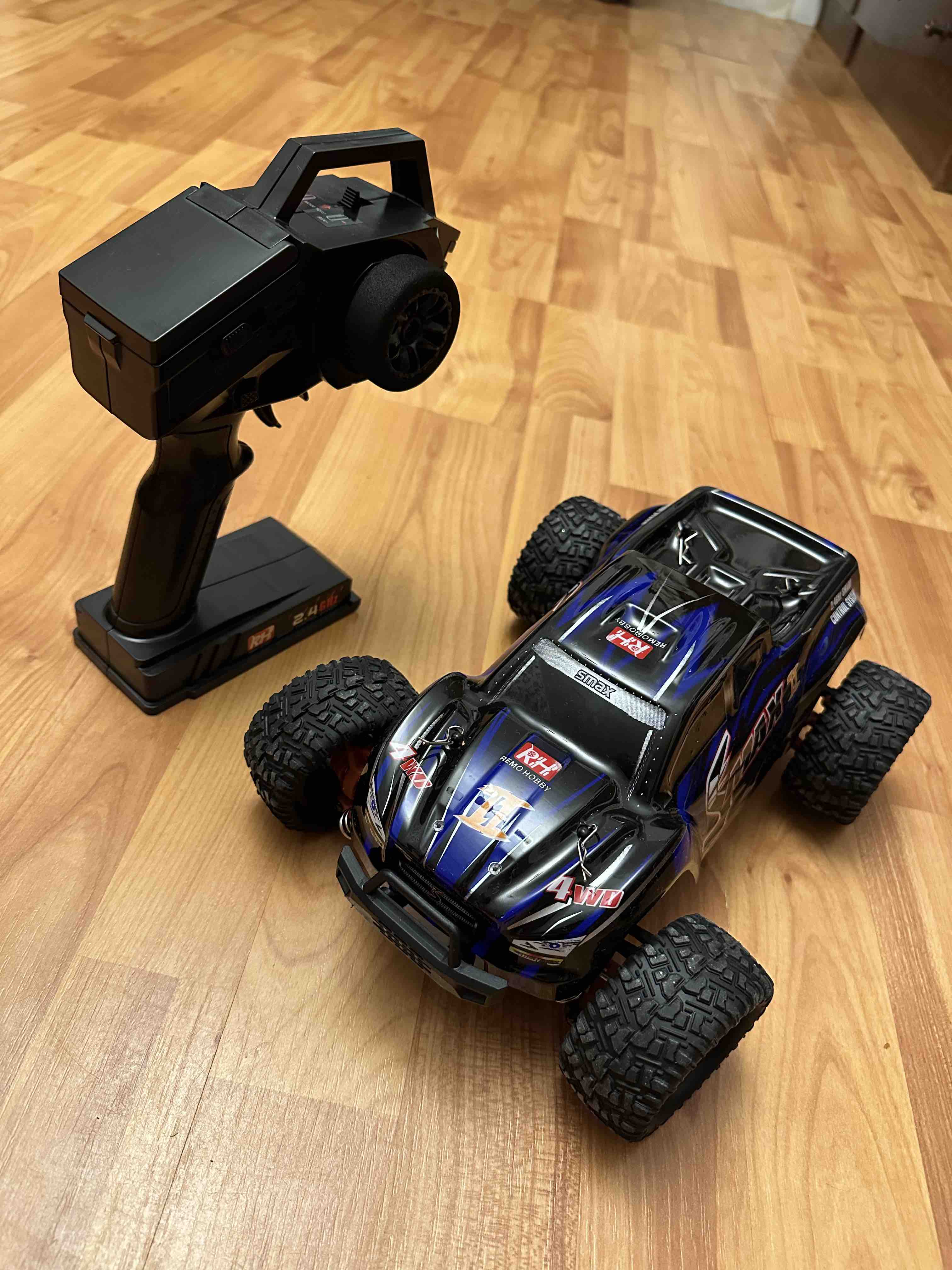 Отзывы о машина на радиоуправлении Remo Hobby SMAX UPGRADE V2.0 4WD масштаб  1:16 RTR - RH1631UPG - отзывы покупателей на Мегамаркет | радиоуправляемые  машинки 15042-2000000147550 - 600005223600