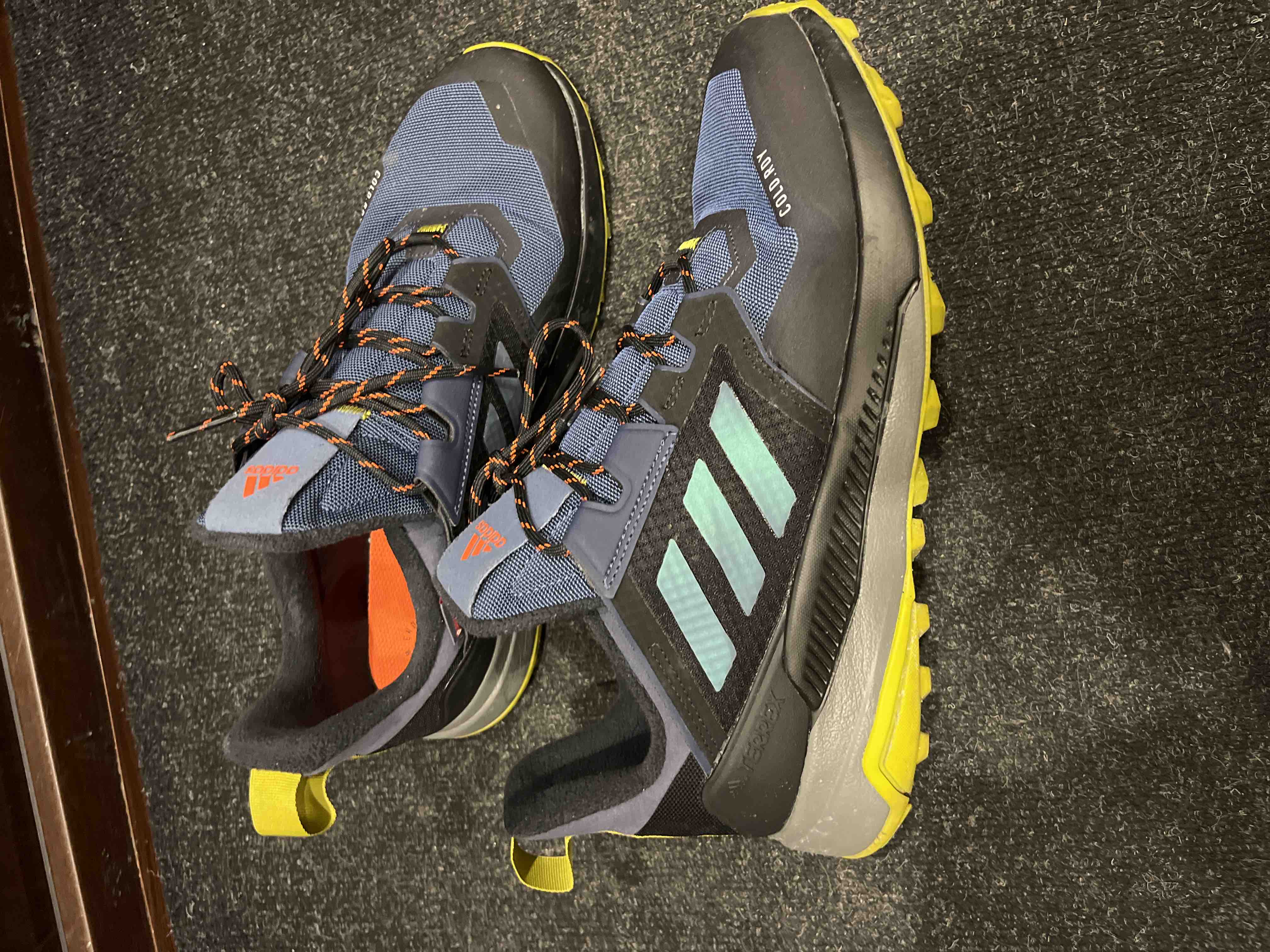 Кроссовки мужские Adidas Terrex Trailmaker Cold.Rdy синие 12 UK - купить в  Москве, цены на Мегамаркет | 100054032444