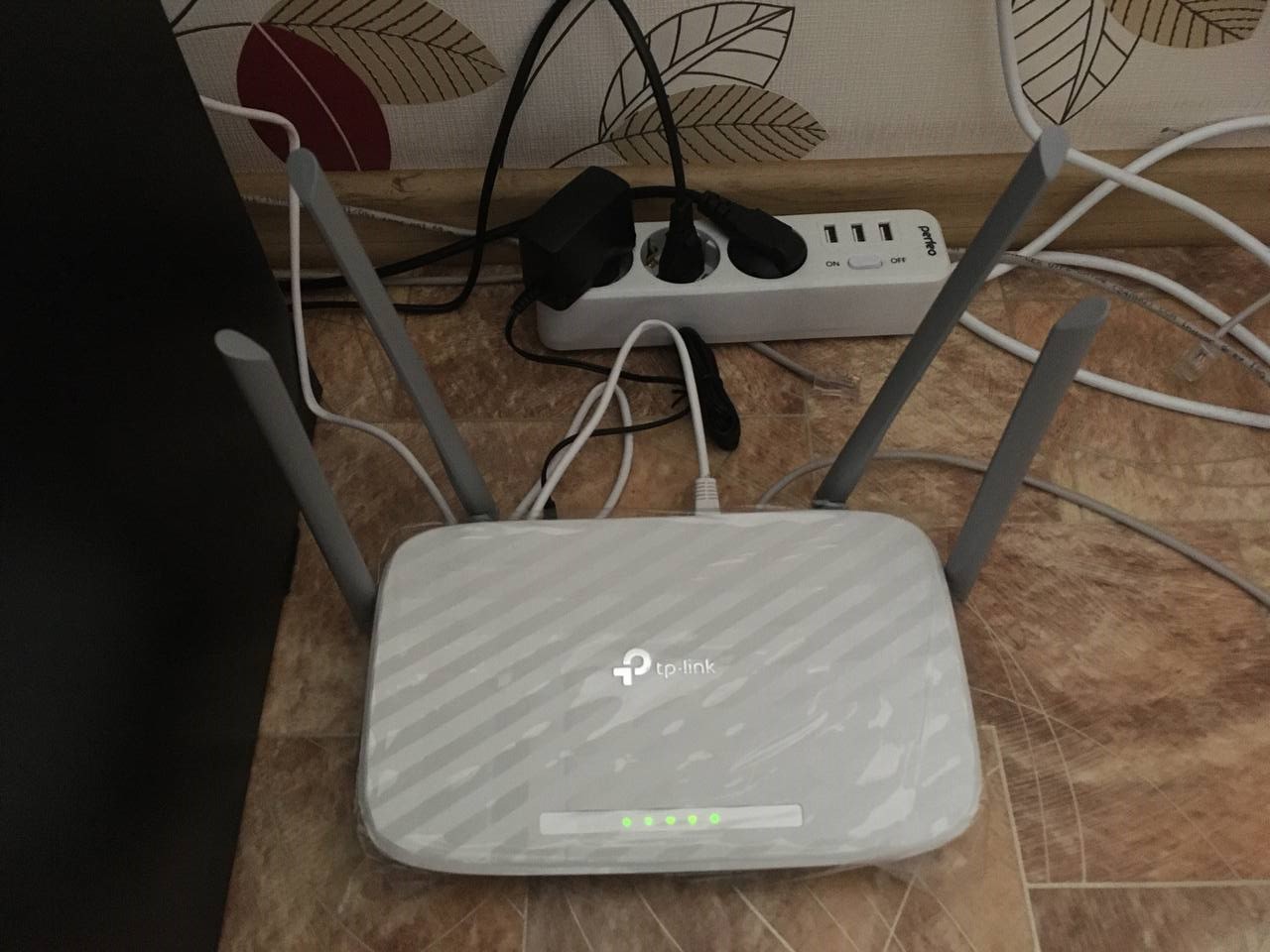 Wi-Fi роутер TP-Link Archer C50 White - отзывы покупателей на маркетплейсе  Мегамаркет | Артикул: 100015107135