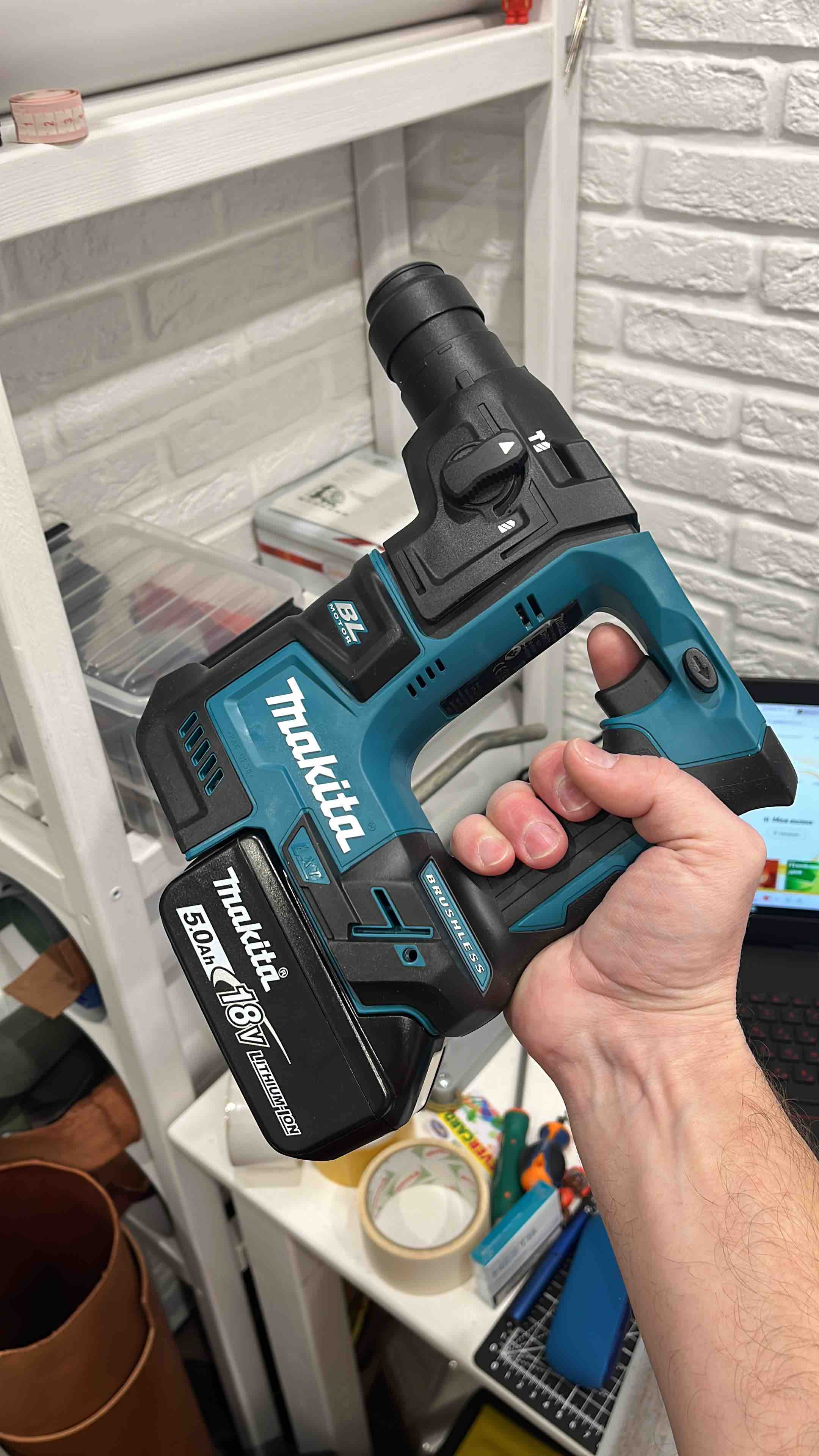 Аккумуляторный перфоратор Makita DHR171Z БЕЗ АККУМУЛЯТОРА И З/У - отзывы  покупателей на Мегамаркет | 100024544139