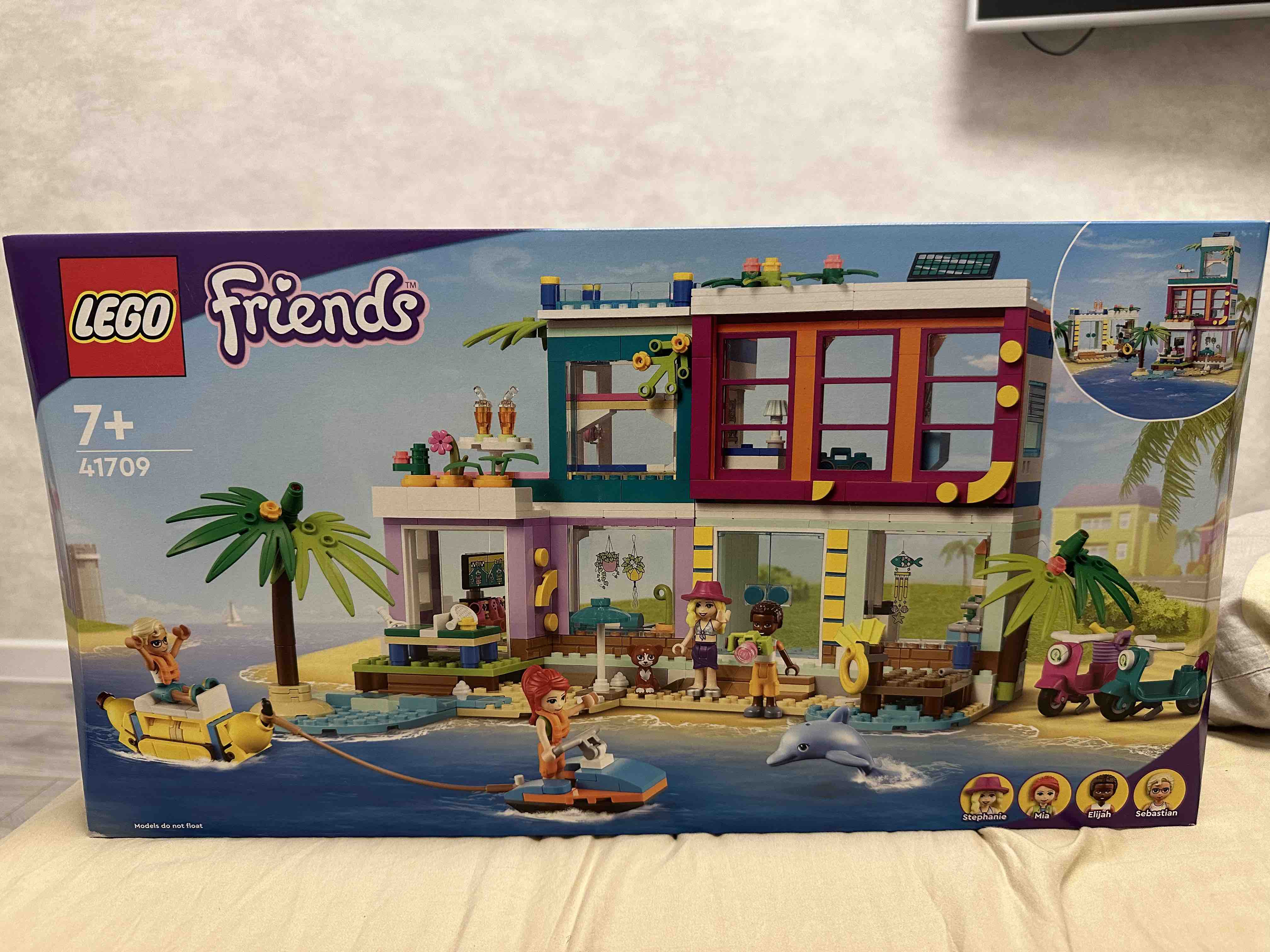 Купить конструктор LEGO Friends 41709 Пляжный дом для отдыха, цены на  Мегамаркет | Артикул: 100030902110