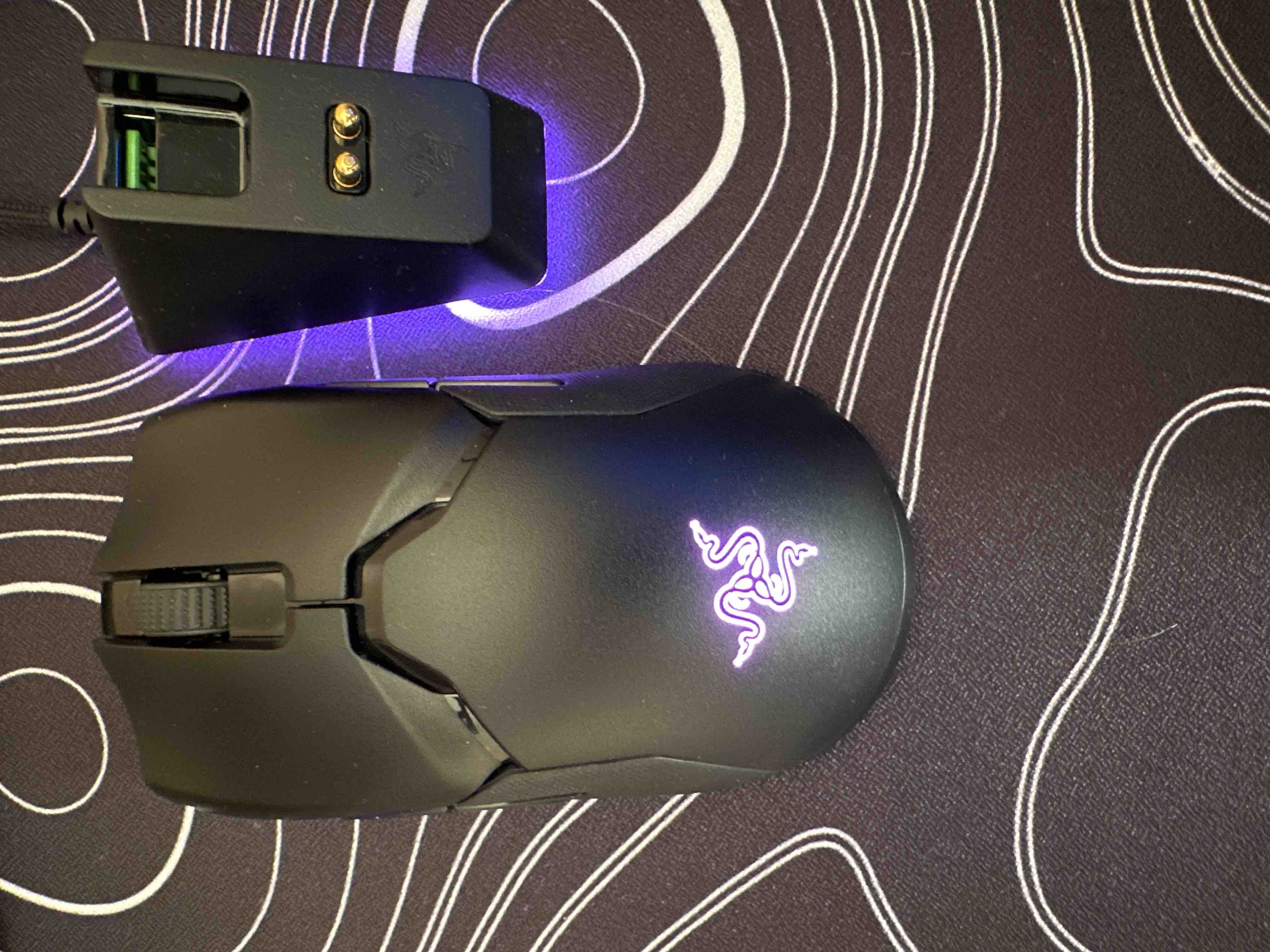 Проводная/беспроводная игровая мышь Razer Viper Ultimate Black  (RZ01-03050100-R3G1) - отзывы покупателей на маркетплейсе Мегамаркет |  Артикул: 600001020529