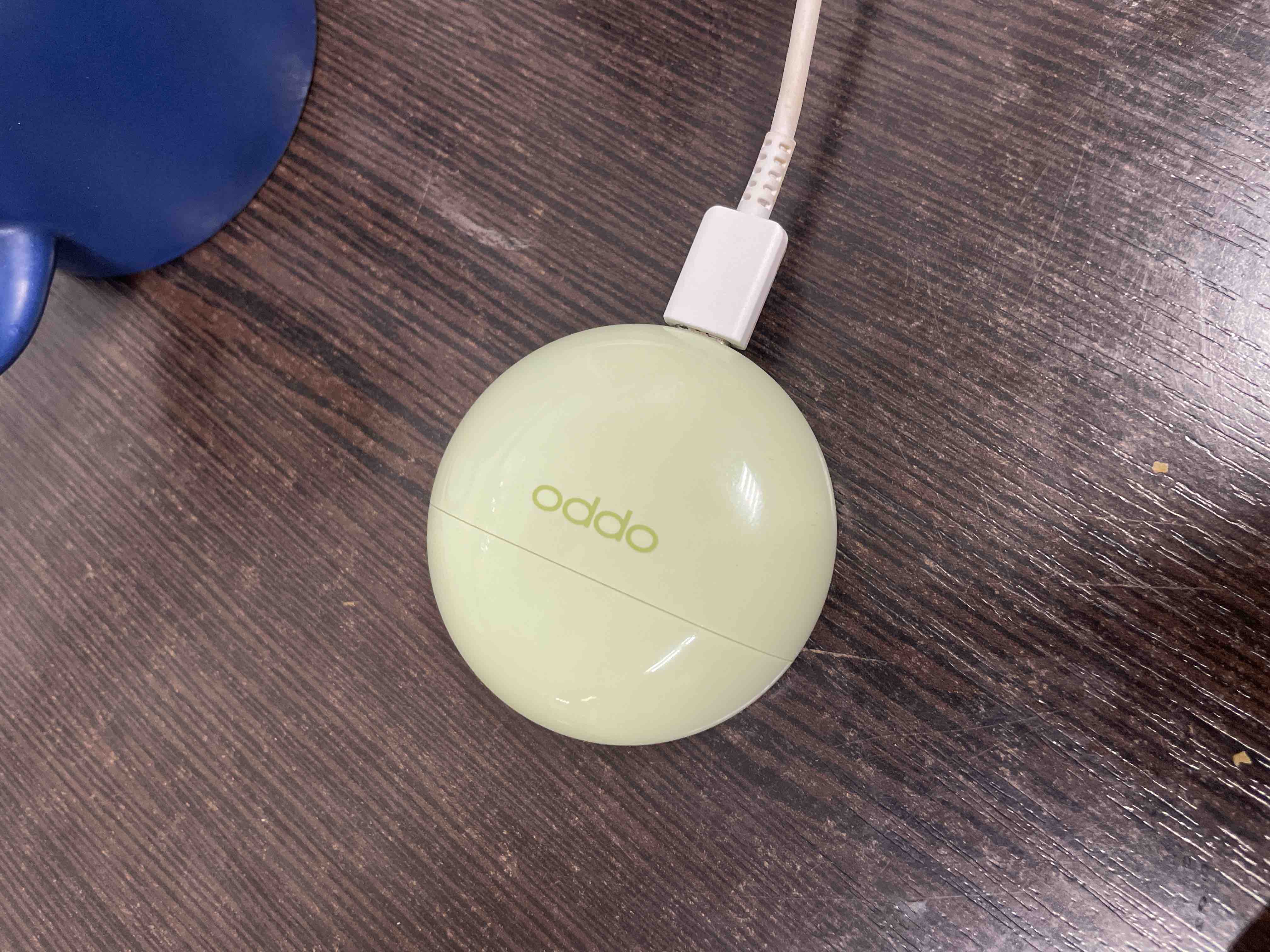 Oppo выпустила наушники-клипсы Enco Clip 2 с поддержкой Bluetooth 6.1