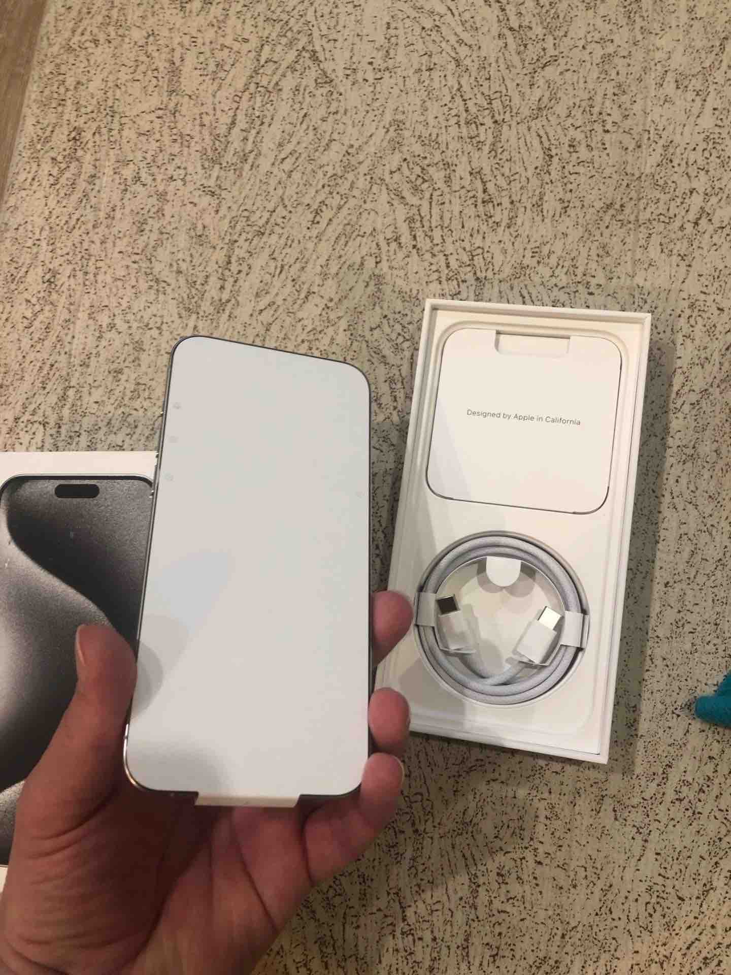 Смартфон Apple iPhone 15 Pro Max 256Gb White Titanium - отзывы покупателей  на Мегамаркет