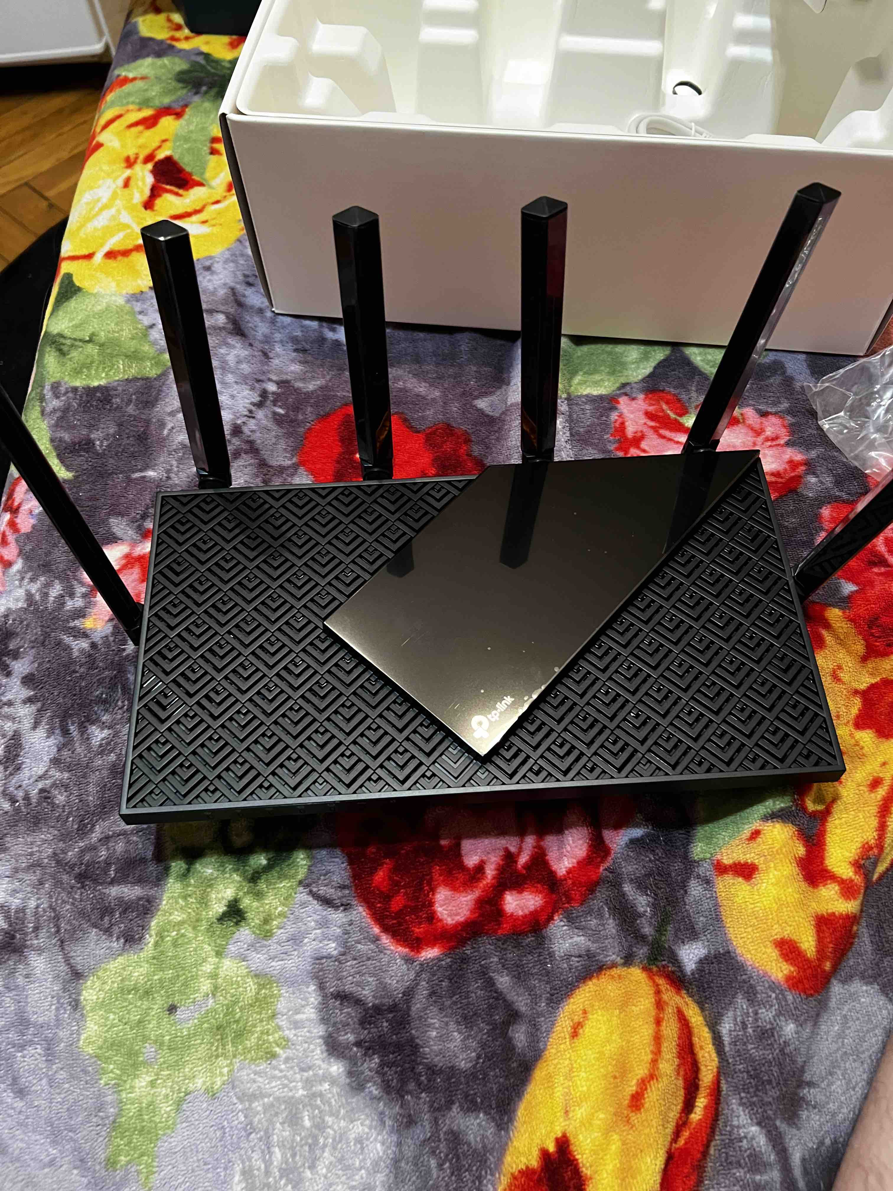 Wi-Fi роутер TP-Link Archer AX72 черный - отзывы покупателей на  маркетплейсе Мегамаркет | Артикул: 100042608268