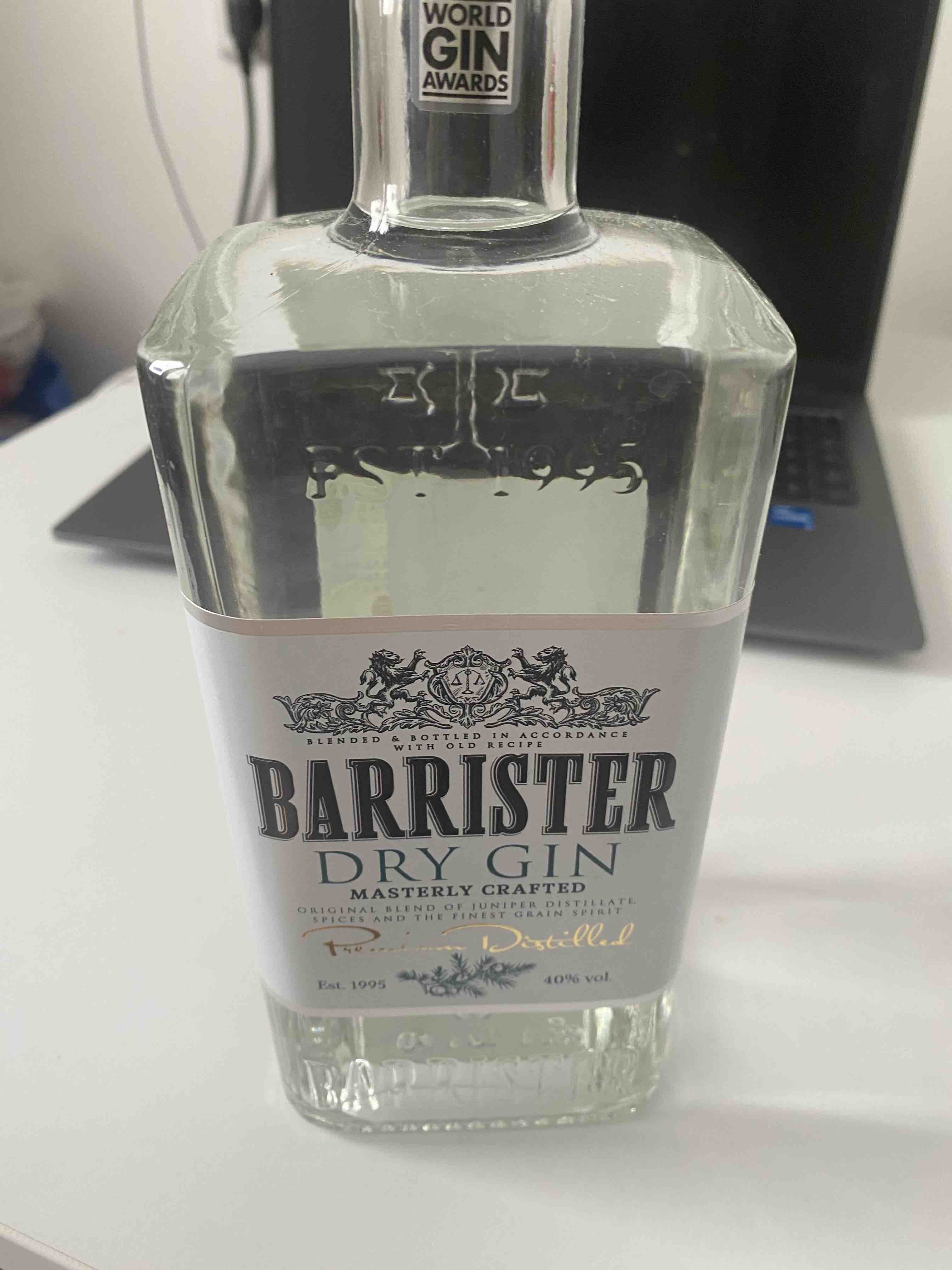 Barrister Джин Цена