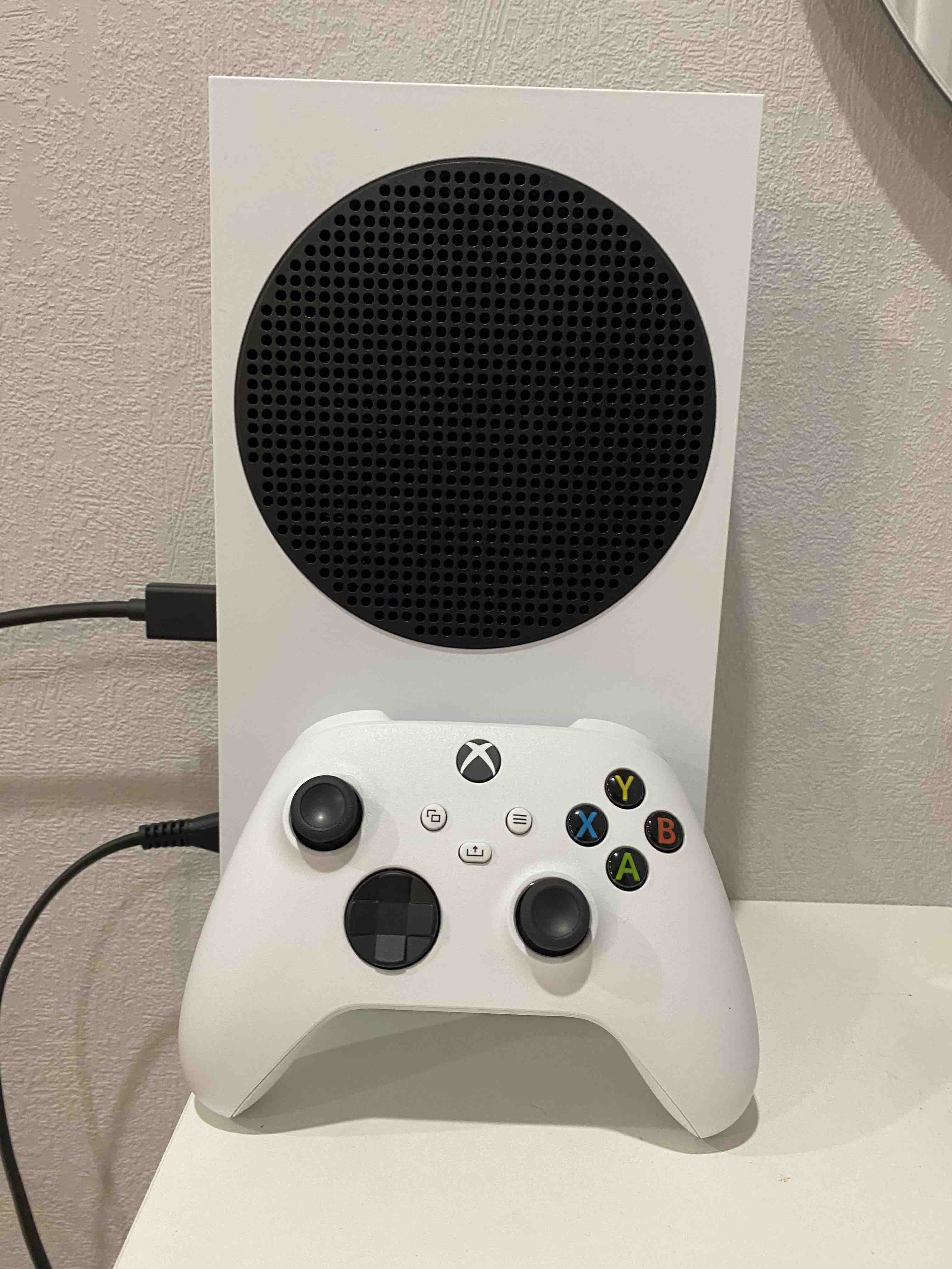 Игровая приставка Microsoft Xbox Series S 512GB (Европейская версия) -  отзывы покупателей на маркетплейсе Мегамаркет | Артикул: 100032773277