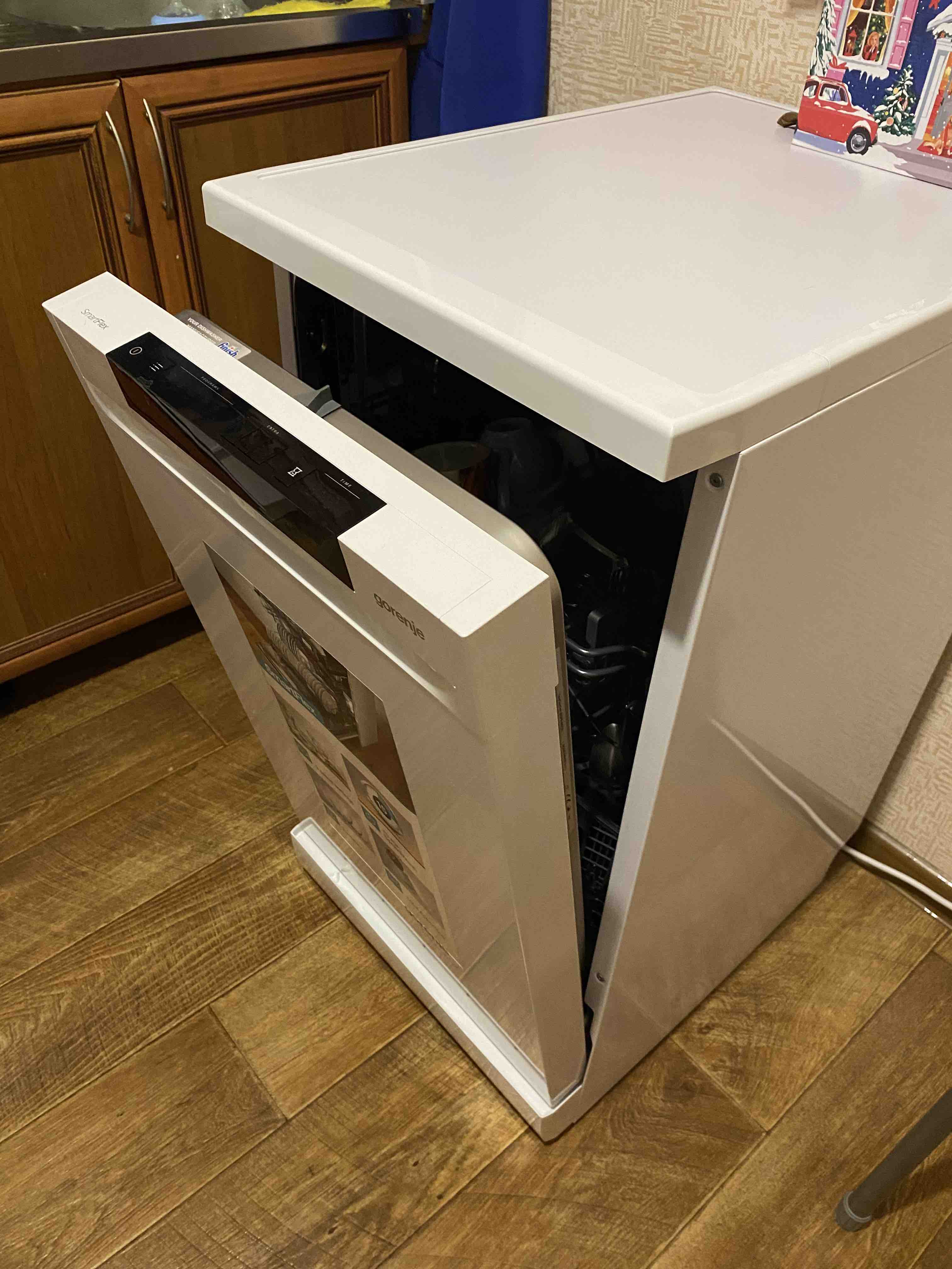 Посудомоечная машина Gorenje GS531E10W белый, купить в Москве, цены в  интернет-магазинах на Мегамаркет