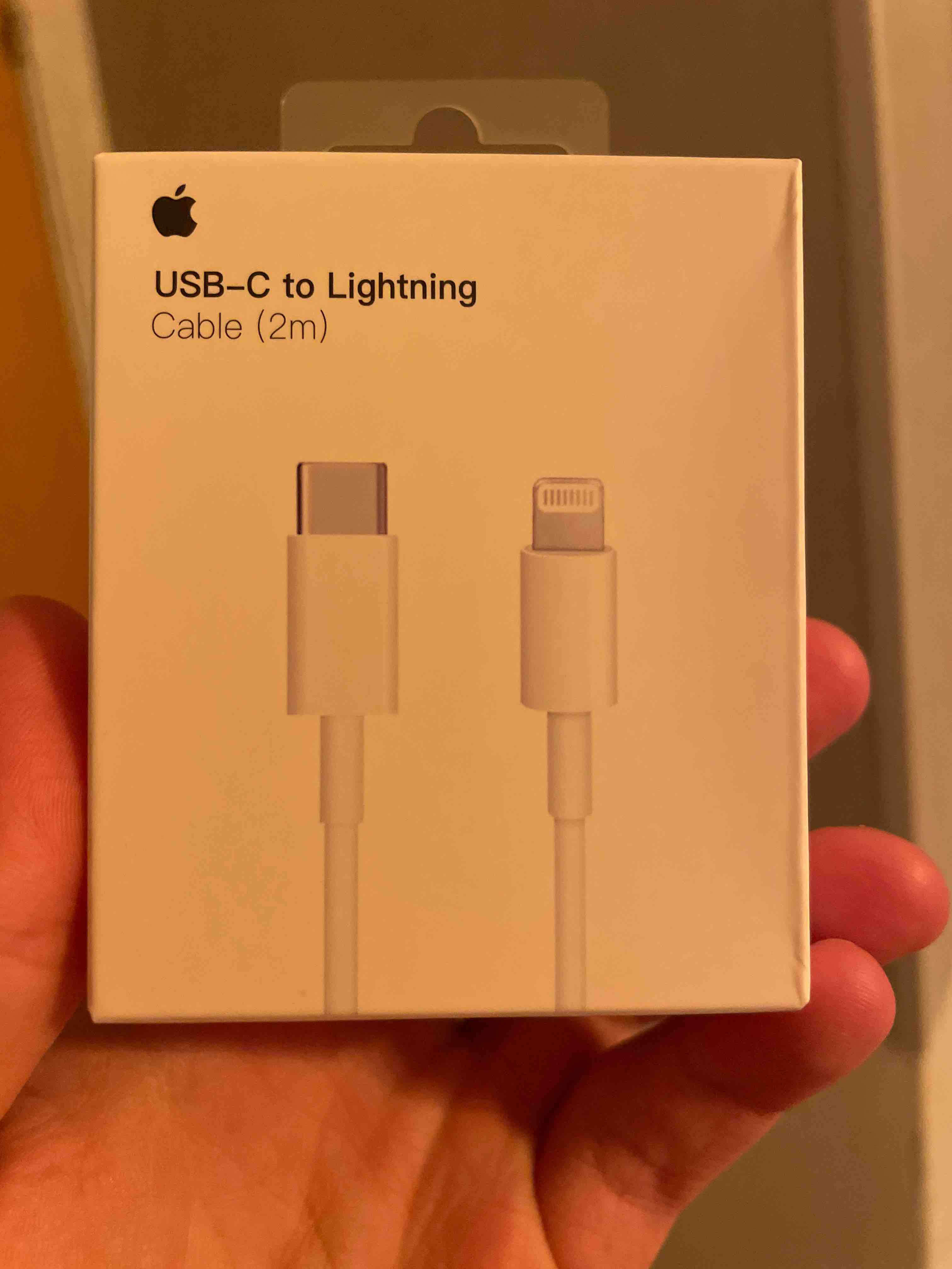 Кабель Apple USB-C to Lightning Cable (2 m) (MQGH2ZM/A) - отзывы  покупателей на маркетплейсе Мегамаркет | Артикул: 100029398914