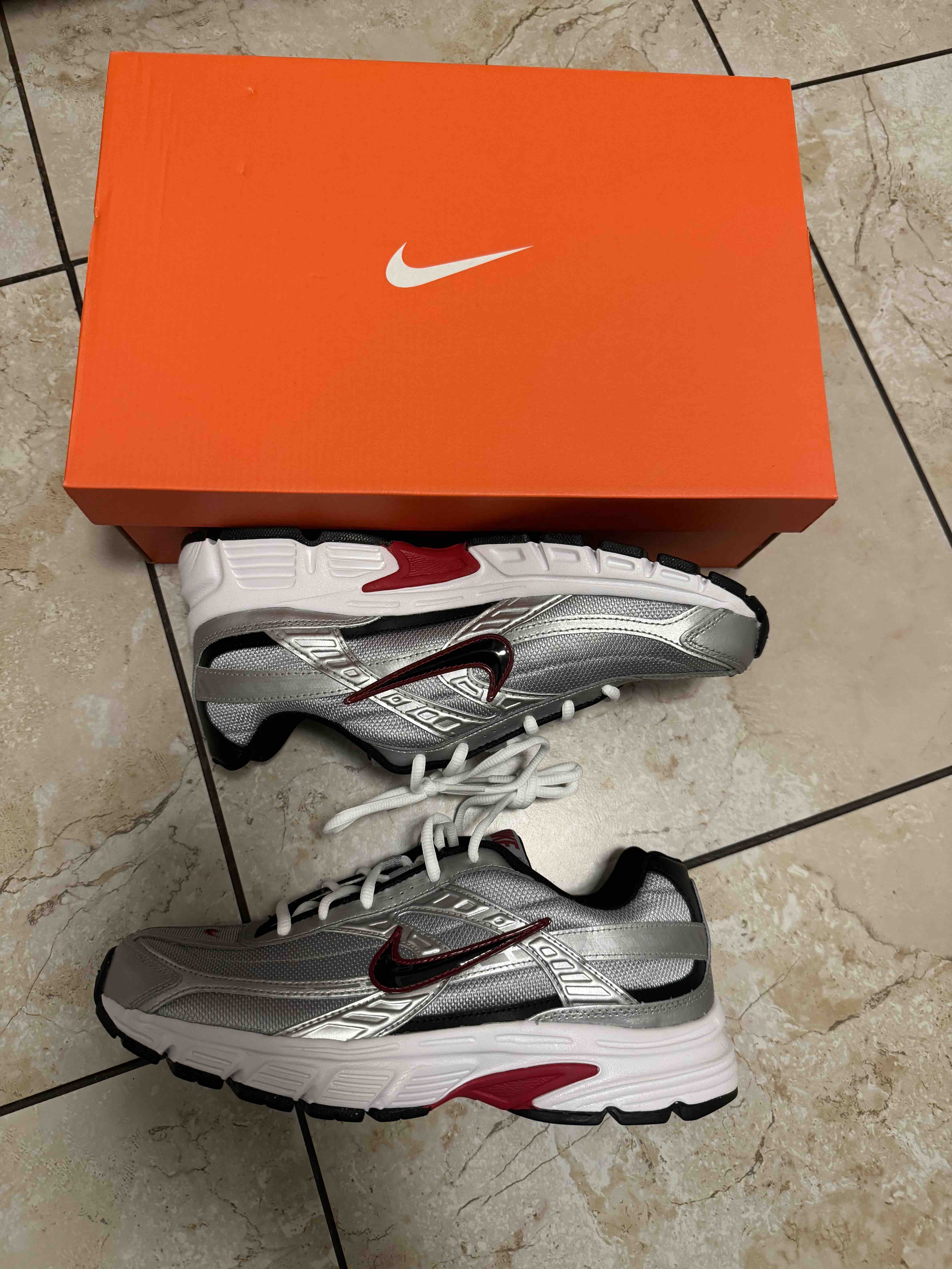 Nike initiator outlet mens