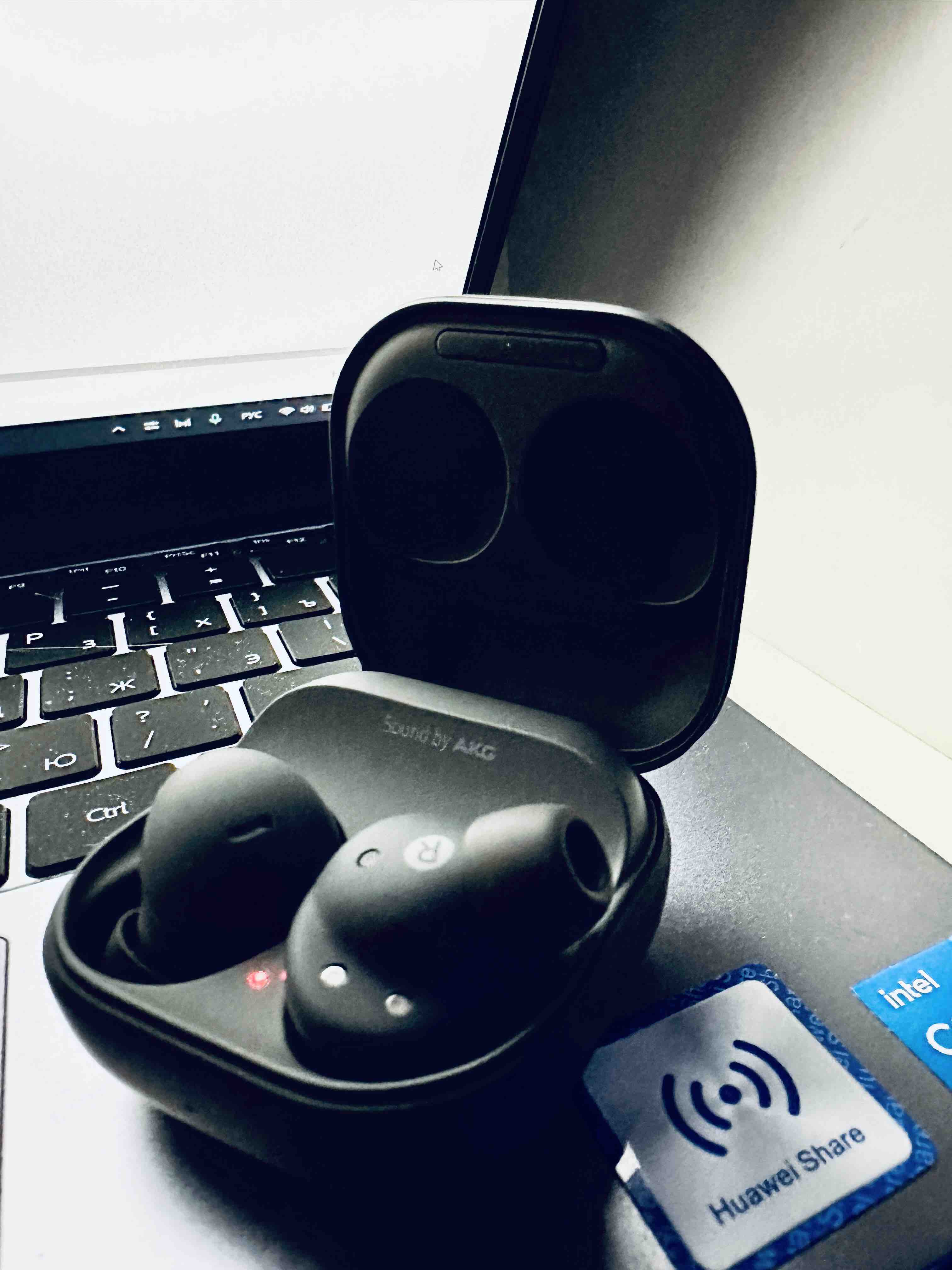 Беспроводные наушники Samsung Galaxy Buds 2 Pro graphite - отзывы  покупателей на маркетплейсе Мегамаркет | Артикул: 600008862967