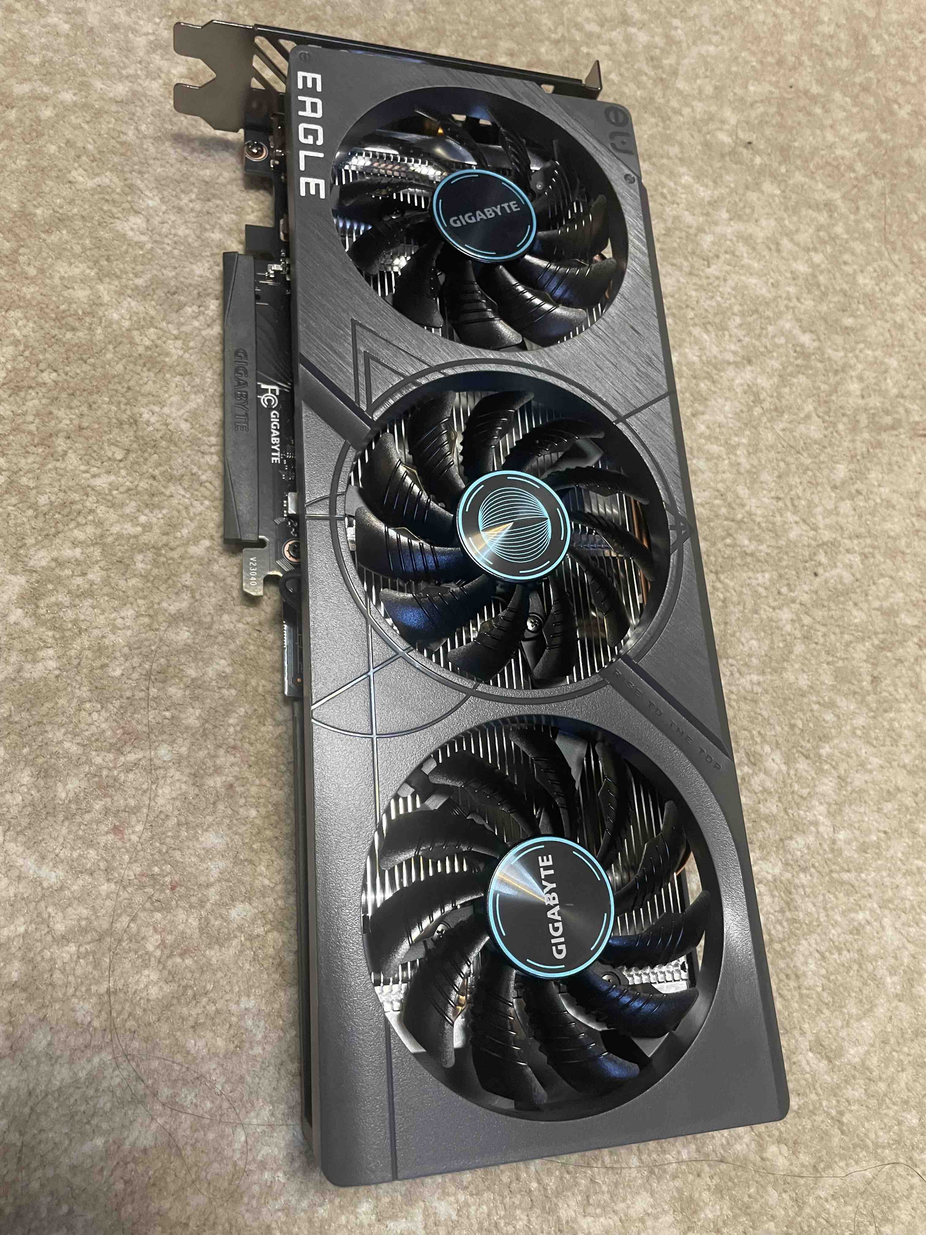 Видеокарта GIGABYTE NVIDIA RTX 4060 EAGLE OC GV-N4060EAGLE OC-8GD - отзывы  покупателей на маркетплейсе Мегамаркет | Артикул: 600012838113