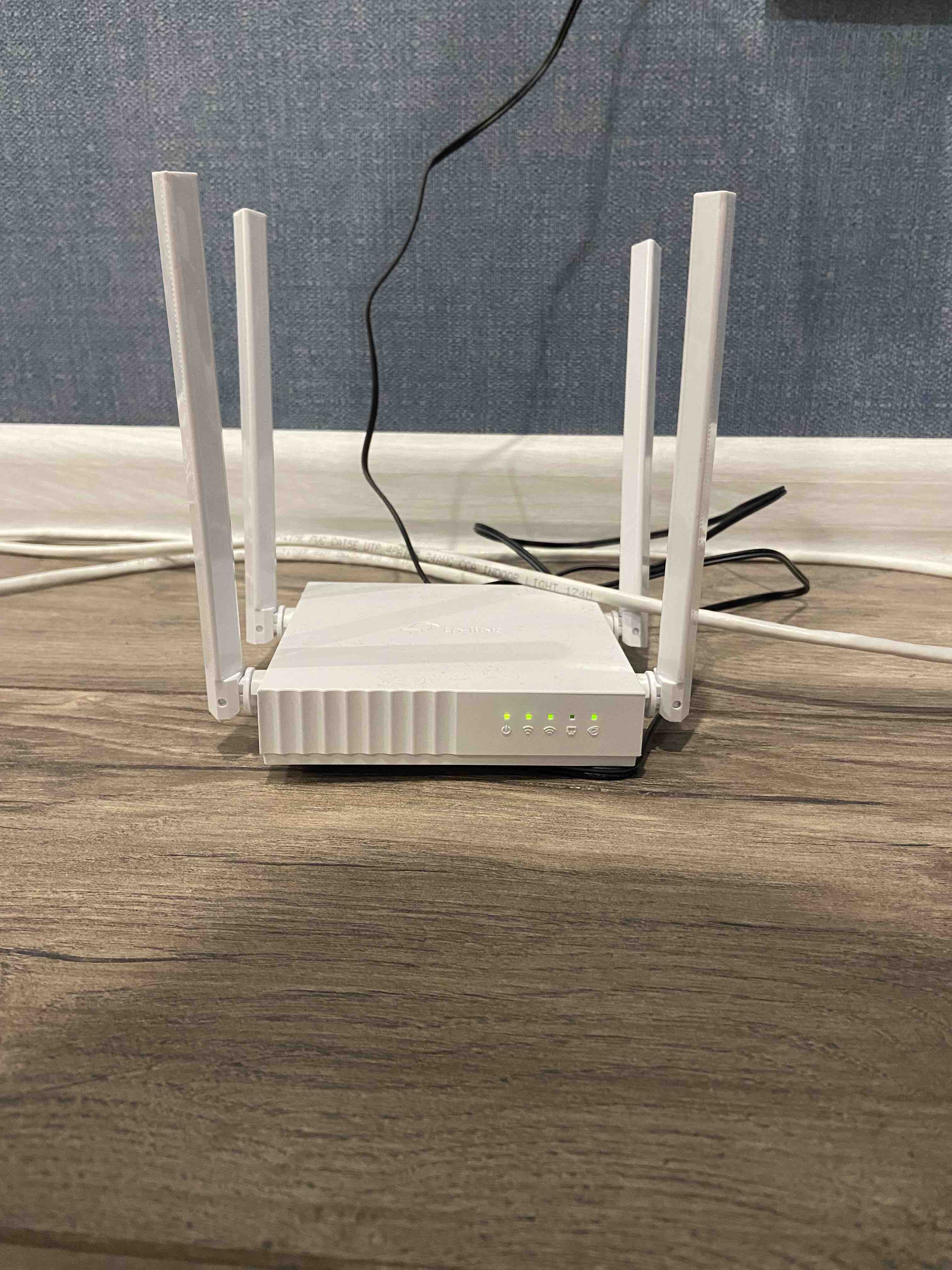 Wi-Fi роутер TP-Link Archer C24 White - отзывы покупателей на маркетплейсе  Мегамаркет | Артикул: 100027370300