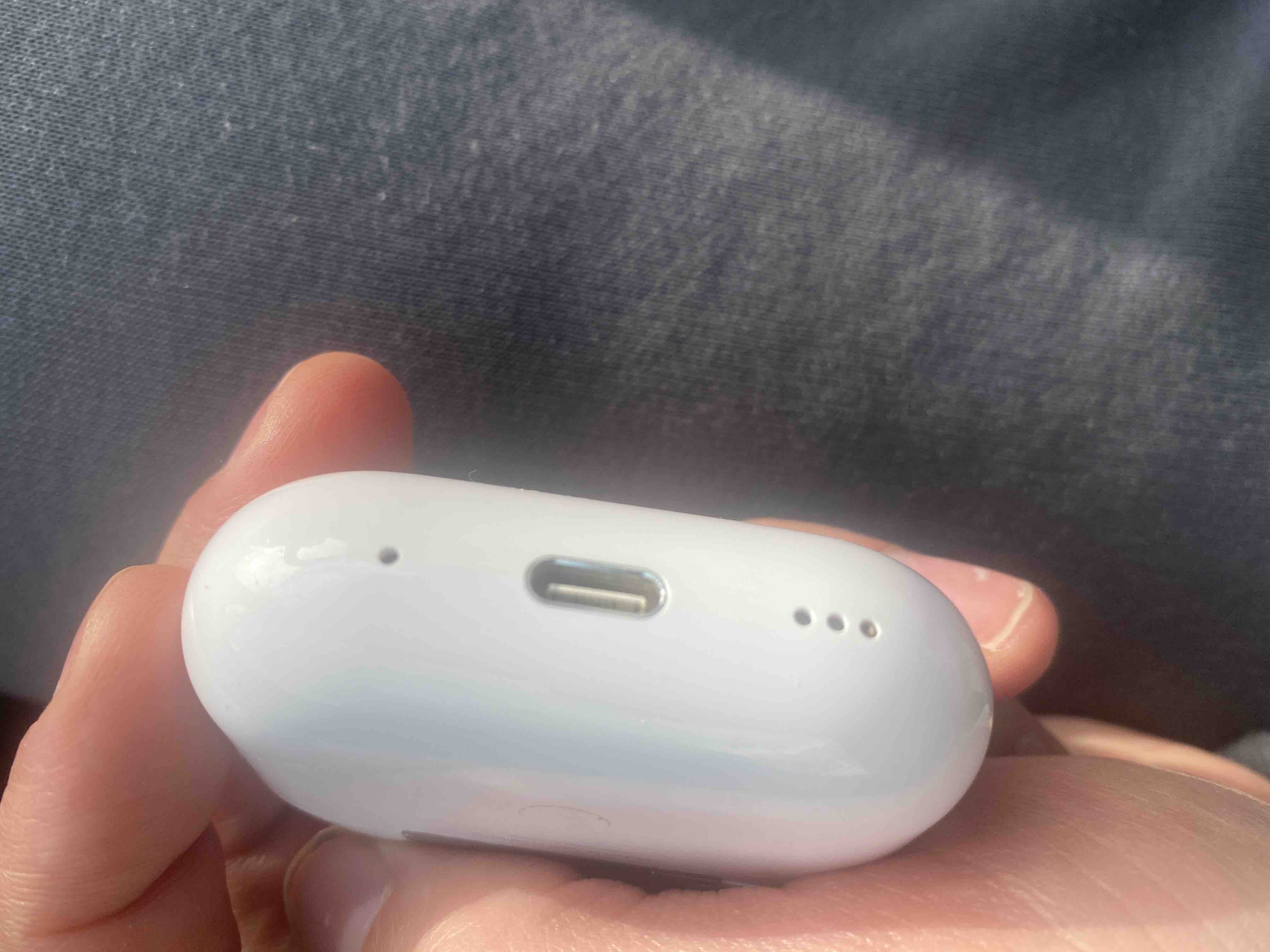 Наушники Apple AirPods Pro 2-го поколения 2023 - отзывы покупателей на  маркетплейсе Мегамаркет | Артикул: 100061779899