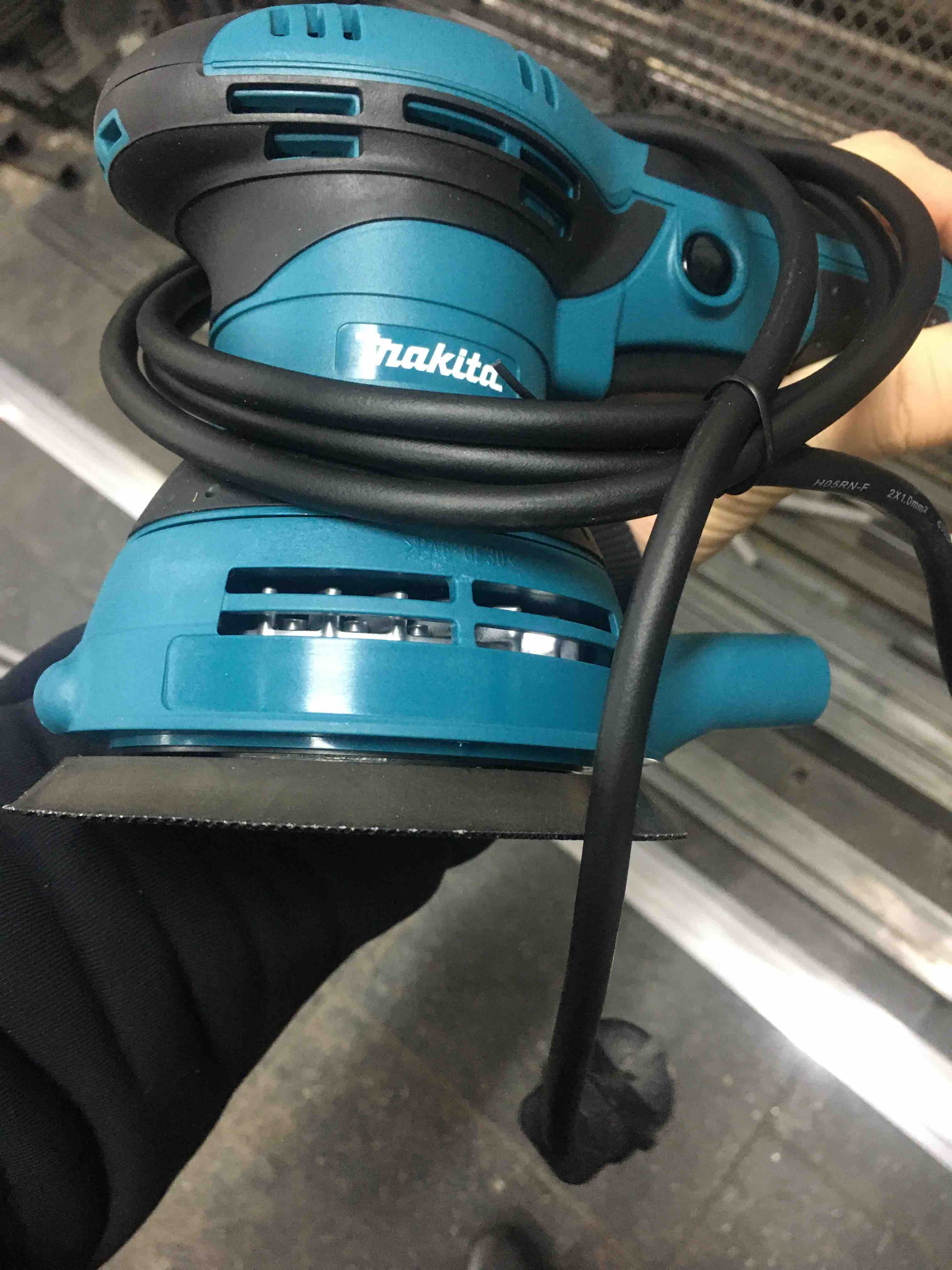 Сетевая эксцентриковая шлифовальная машина Makita BO5041 - отзывы  покупателей на Мегамаркет | 100000107693