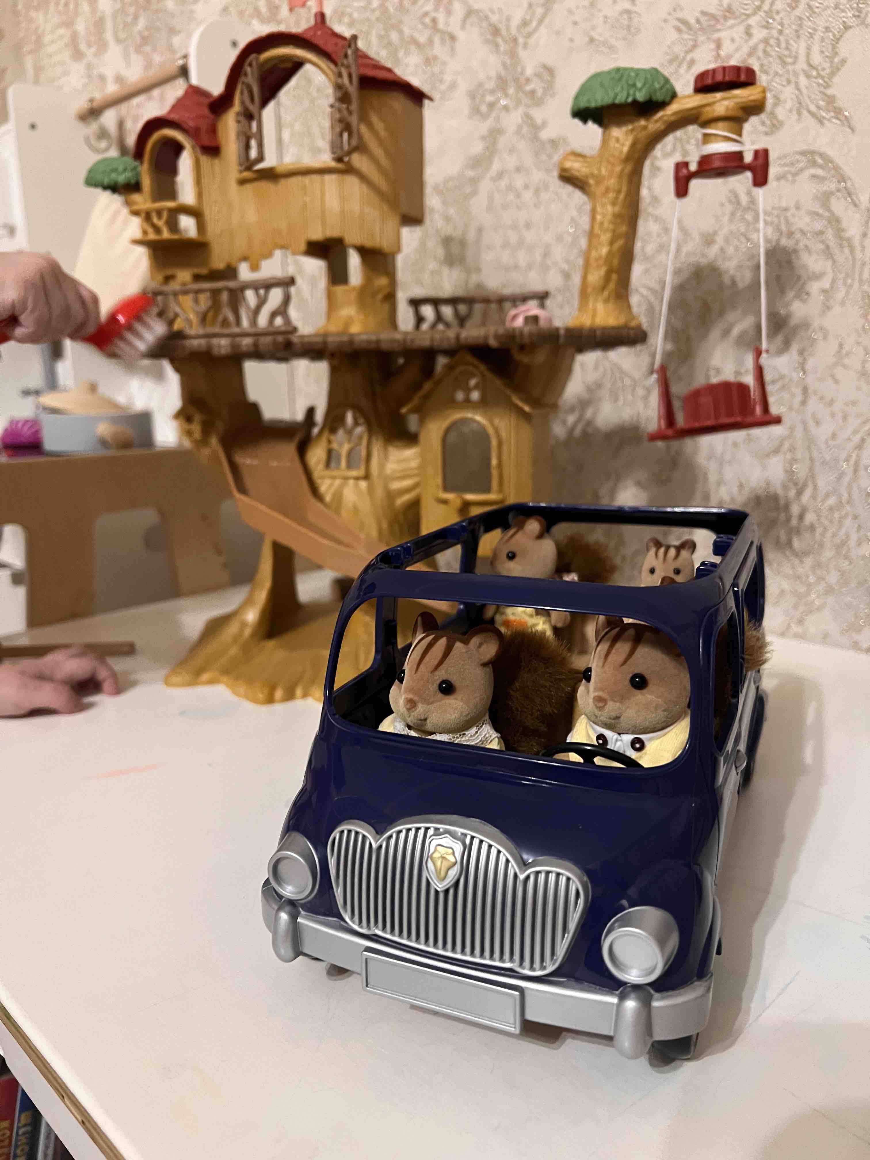 Купить игровой набор Sylvanian Families Домик на дереве, цены на Мегамаркет