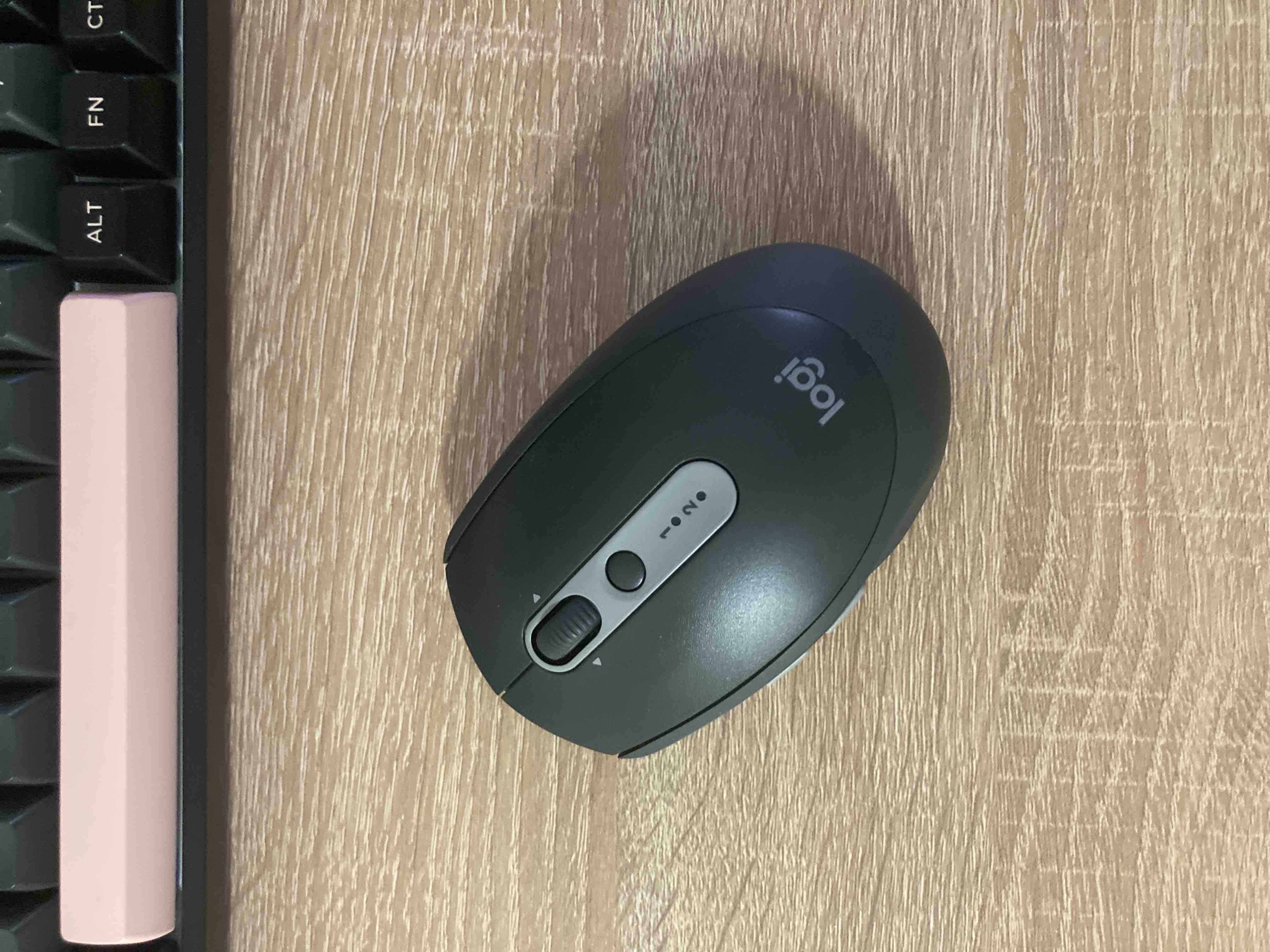 Беспроводная мышь Logitech M590 Grey (910-005198) - отзывы покупателей на  маркетплейсе Мегамаркет | Артикул: 100014121078