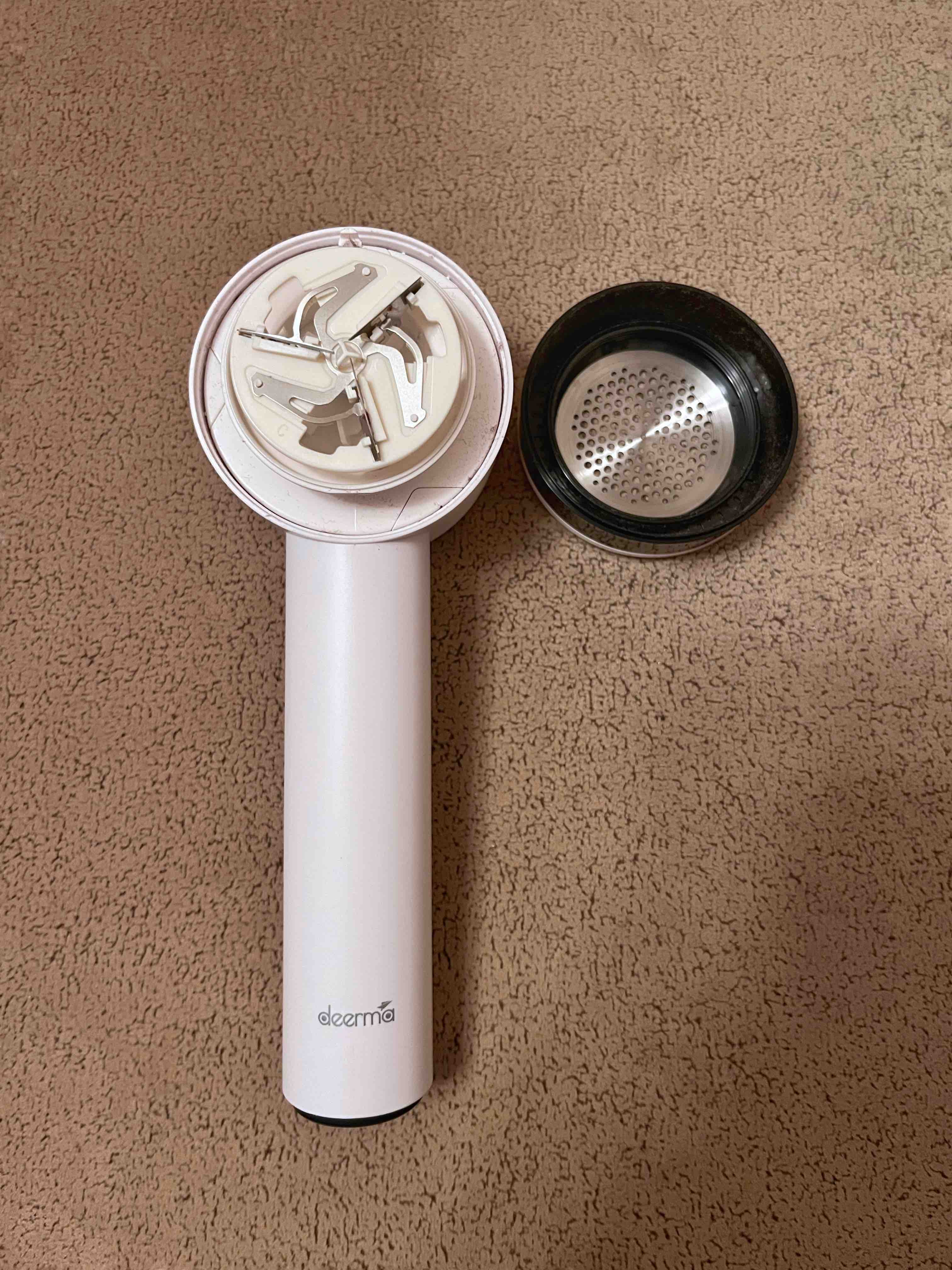 Машинка для удаления катышков Deerma Rechargeable Lint Remover DEM