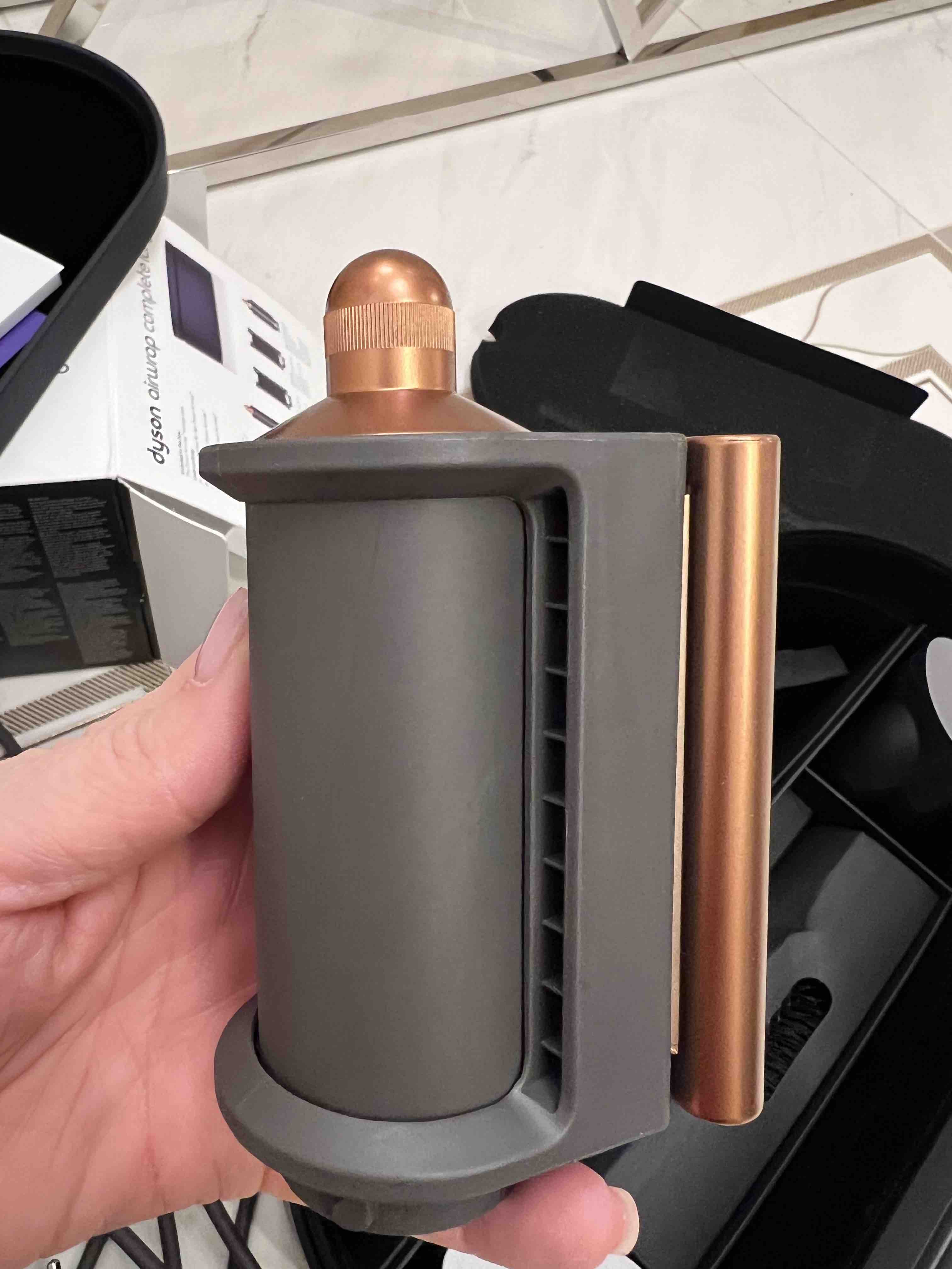 Мультистайлер Dyson Airwrap Complete Long HS05 Nickel/Copper, вилка EU -  отзывы покупателей на маркетплейсе Мегамаркет | Артикул: 100064431388