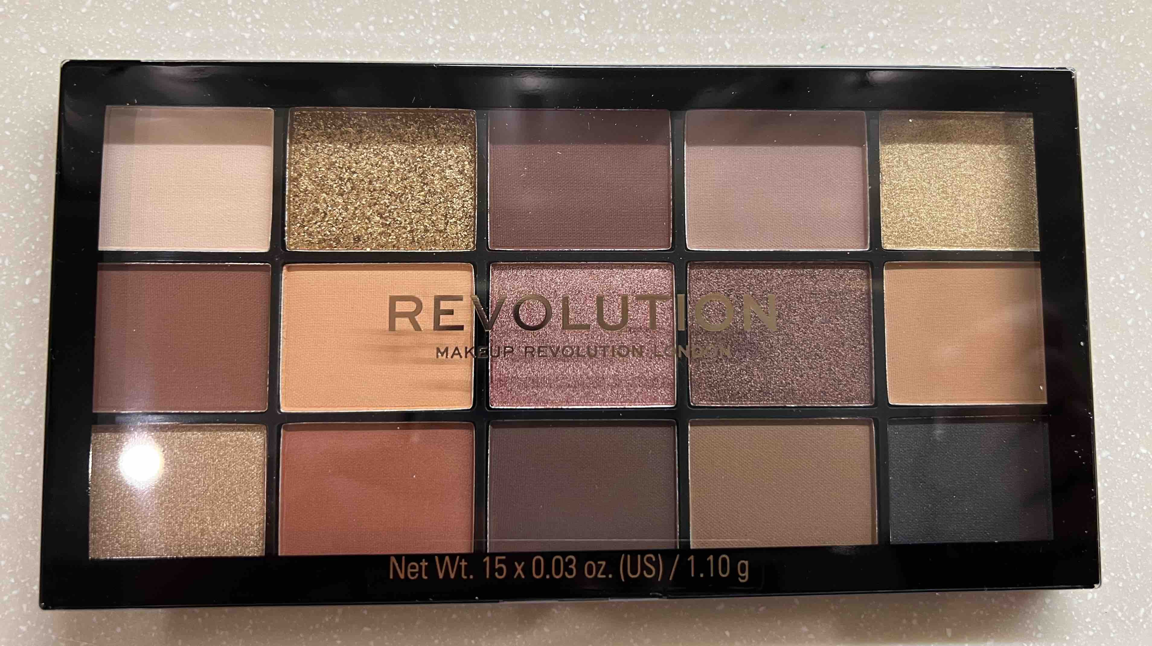 Тени для век Makeup Revolution Re-Loaded Palette Velvet Rose - отзывы  покупателей на Мегамаркет | палетки для век 6092739