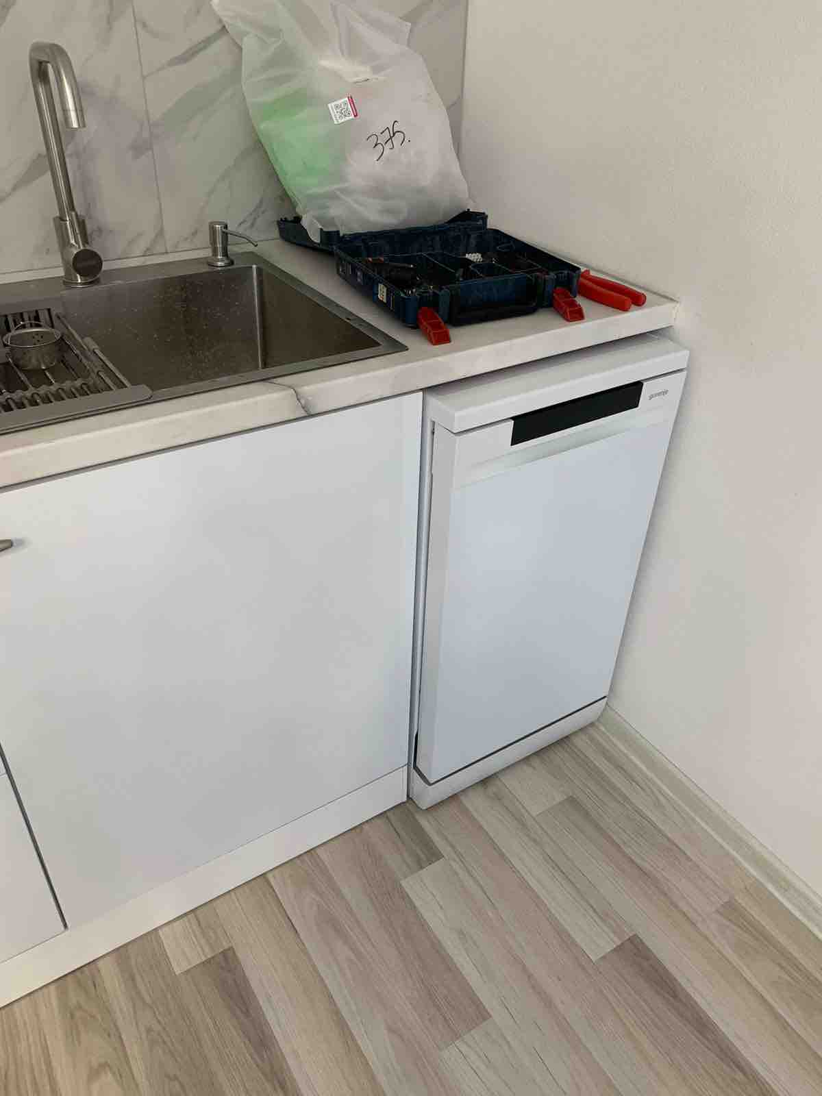 Посудомоечная машина Gorenje GS541D10W белый, купить в Москве, цены в  интернет-магазинах на Мегамаркет