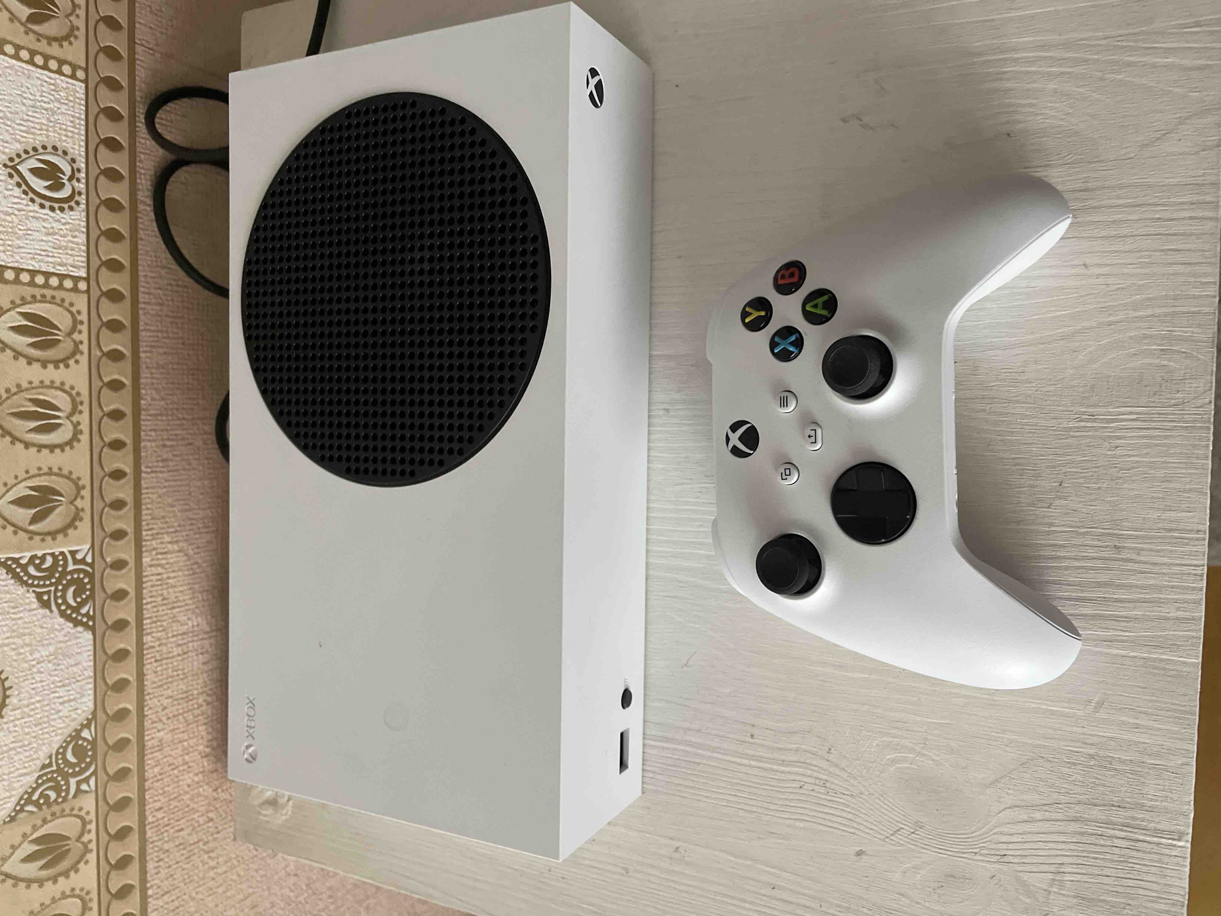 Игровая приставка Microsoft Xbox Series S 512GB (Европейская версия) -  отзывы покупателей на маркетплейсе Мегамаркет | Артикул: 100032773277