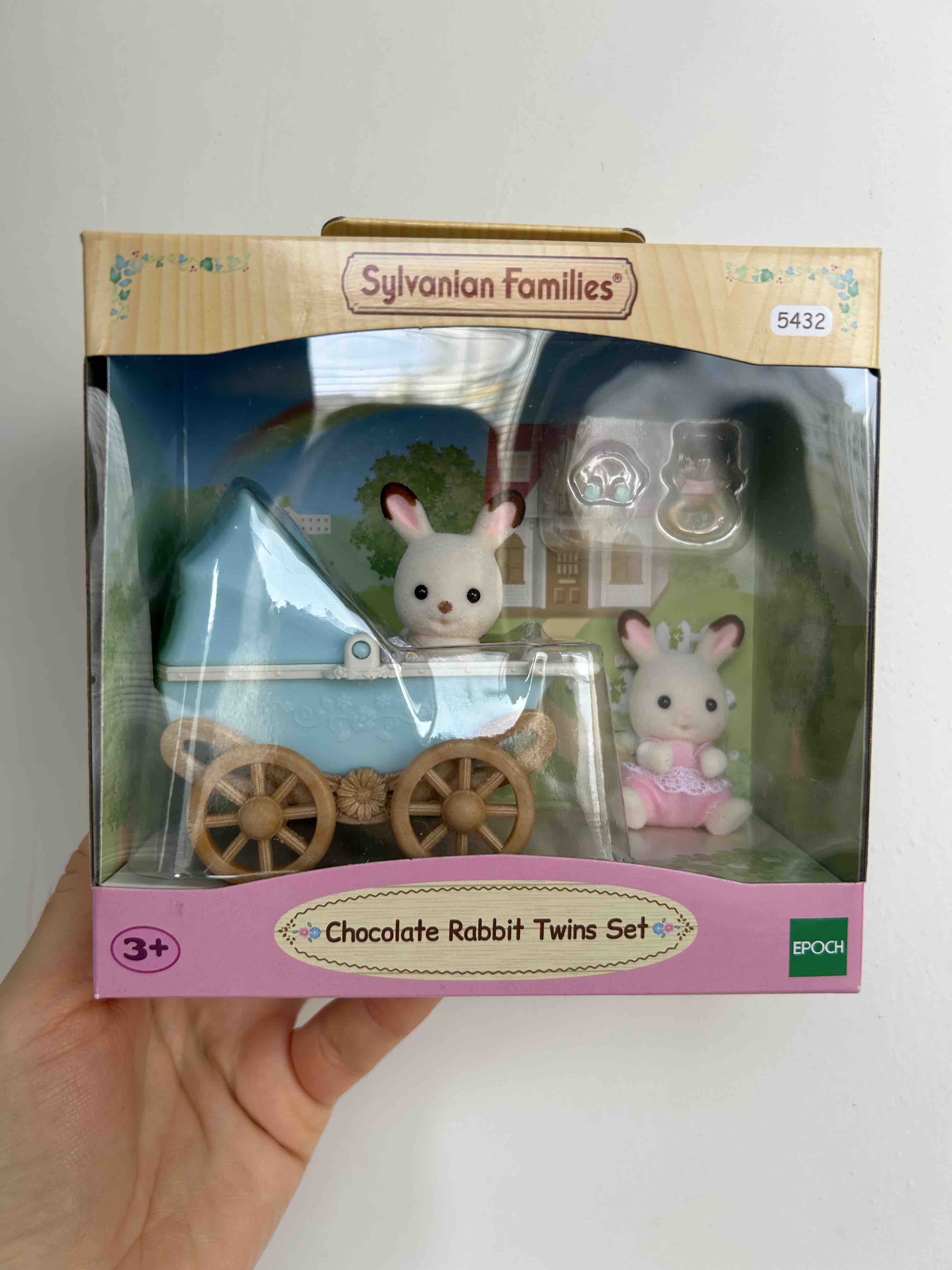 Отзывы о игровой набор Sylvanian Families Шоколадные Кролики-двойняшки 5432  - отзывы покупателей на Мегамаркет | игровые наборы и фигурки 5432 -  600003681181