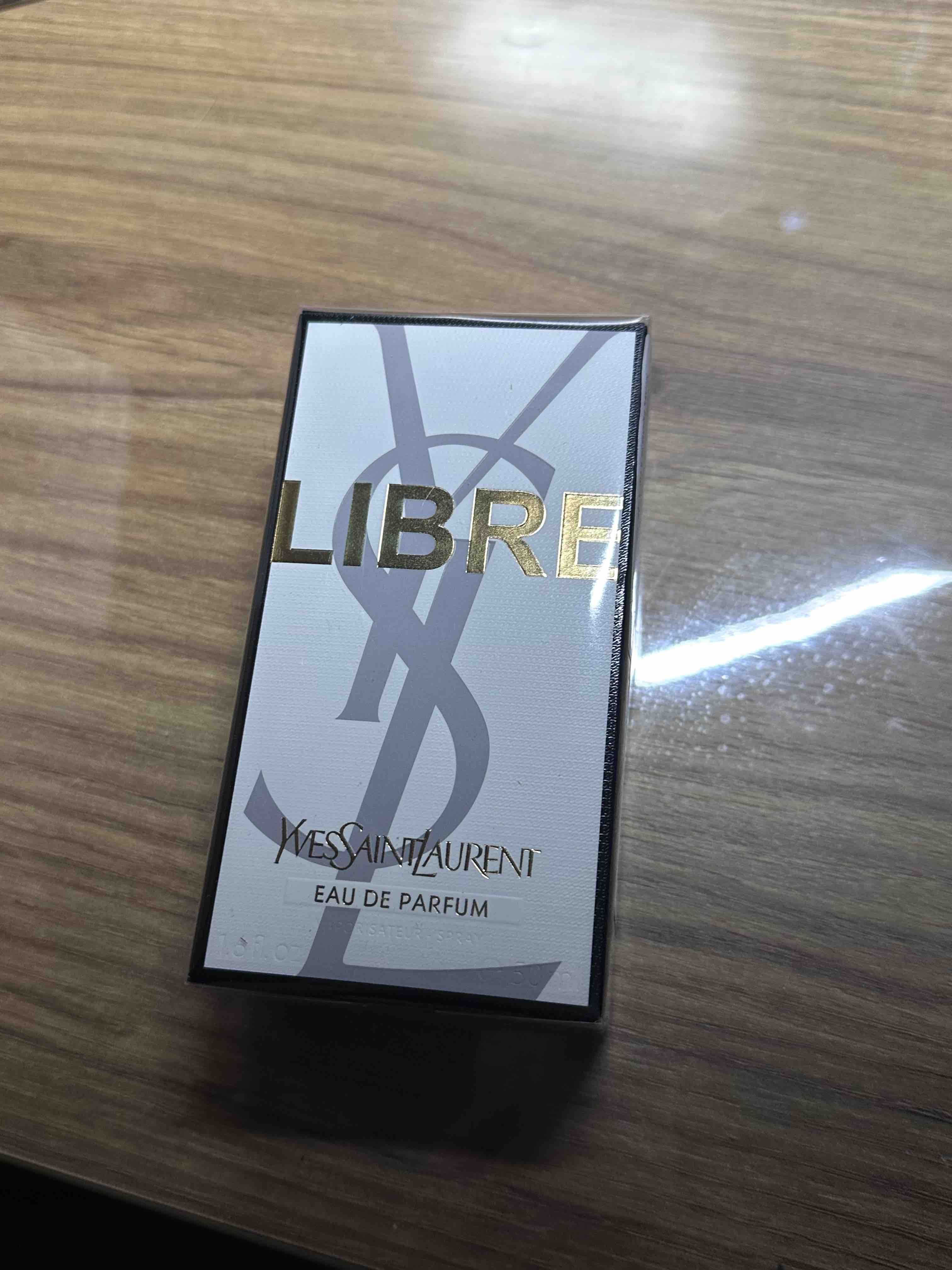 Парфюмерная вода Yves Saint Laurent LIBRE Eau De Parfum 50мл - отзывы  покупателей на Мегамаркет | женская парфюмерия 15761