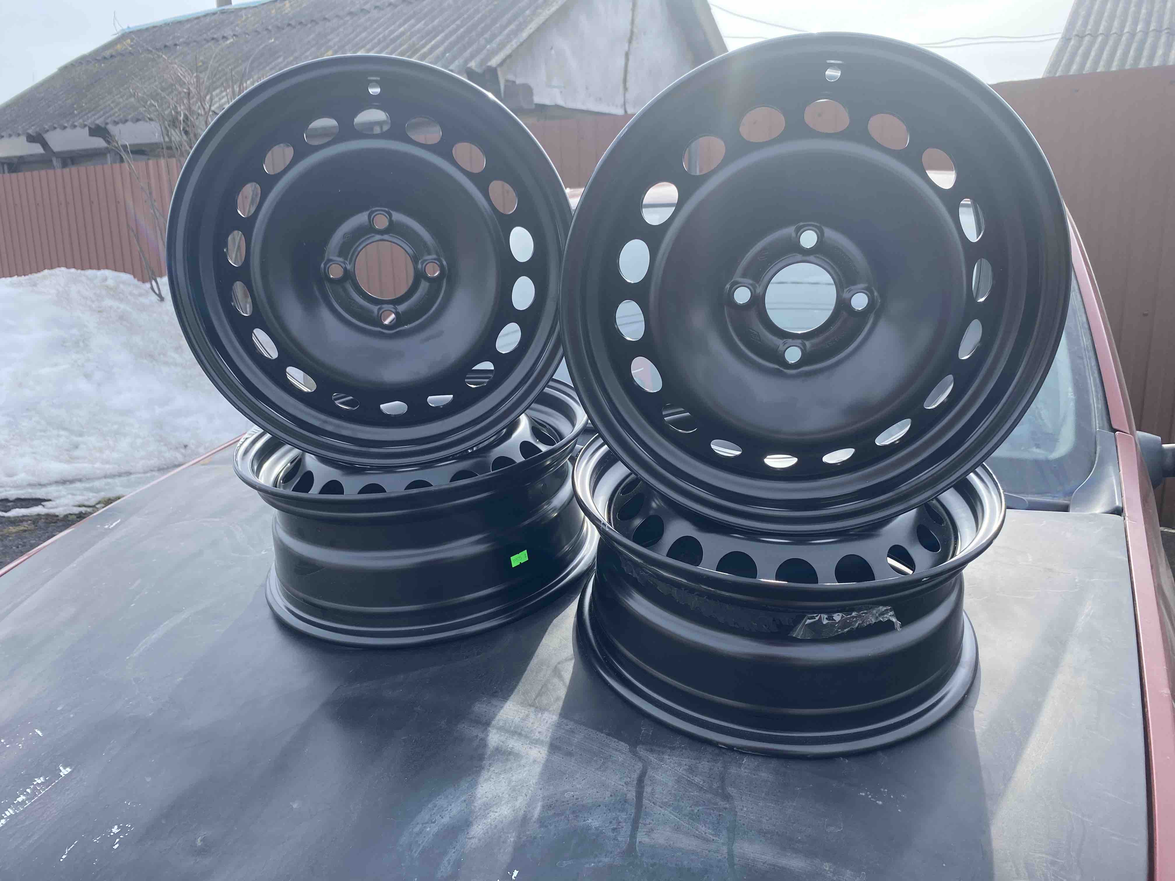 Колесный диск Accuride Логан 2 6xR15 4x100 ET40 DIA60.1 99995310101500 -  отзывы покупателей на Мегамаркет | 100028285698