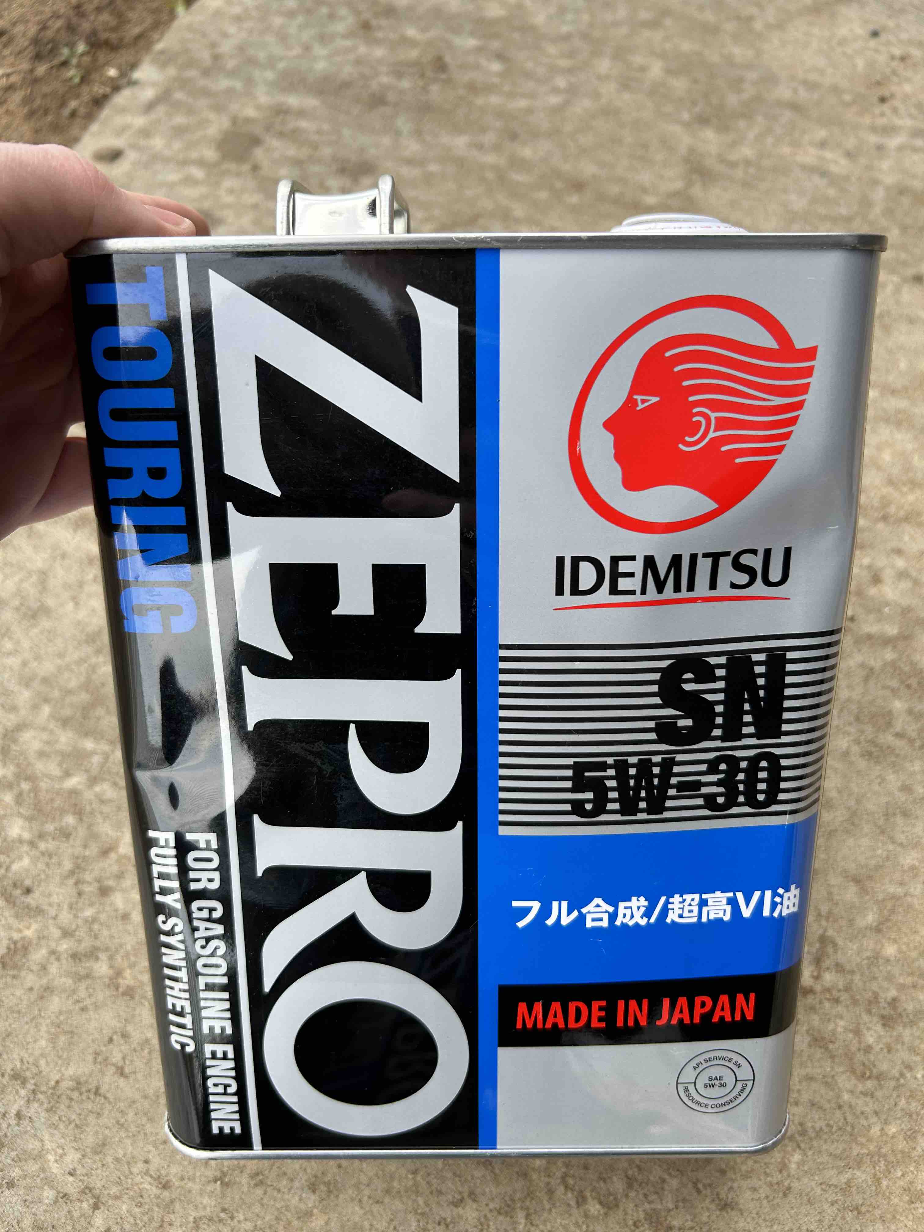 Моторное масло Idemitsu Zepro Touring 5W30 4л - отзывы покупателей на  Мегамаркет | 100029940160