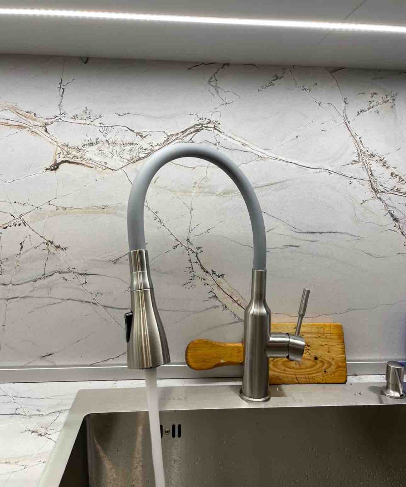 LM5082S-Gray "EXPERT" Смеситель для кухни с поворотным изливом, сталь