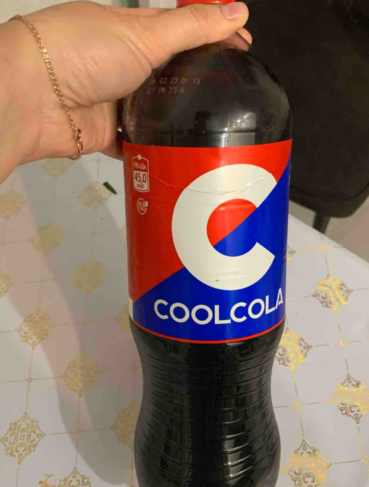 Газированный напиток Cool Cola 1 л - отзывы покупателей на маркетплейсе  Мегамаркет | Артикул: 100046827137