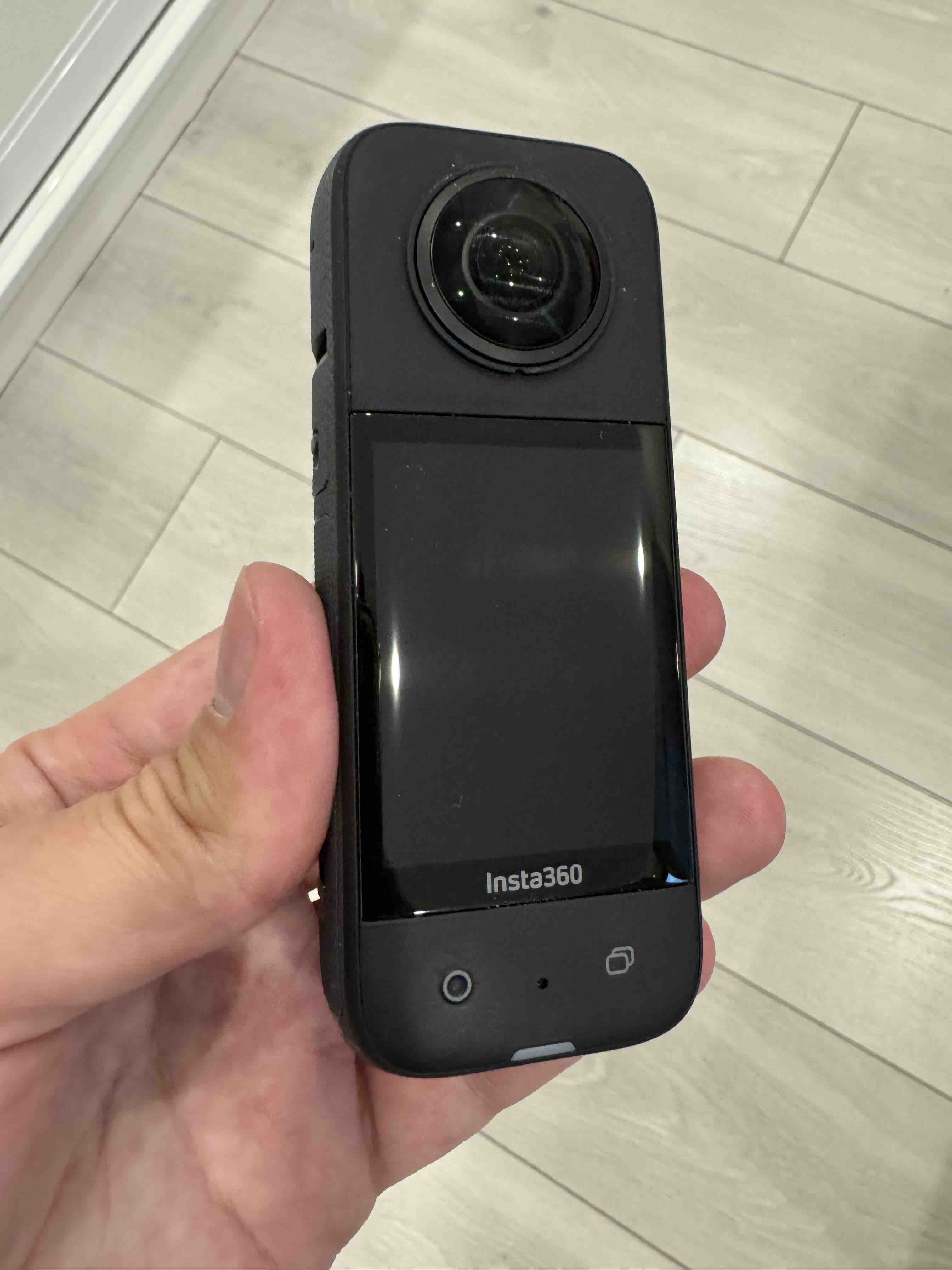 Экшн-камера Insta360 X3 Black (Insta360X3) - отзывы покупателей на  маркетплейсе Мегамаркет | Артикул: 600009248231