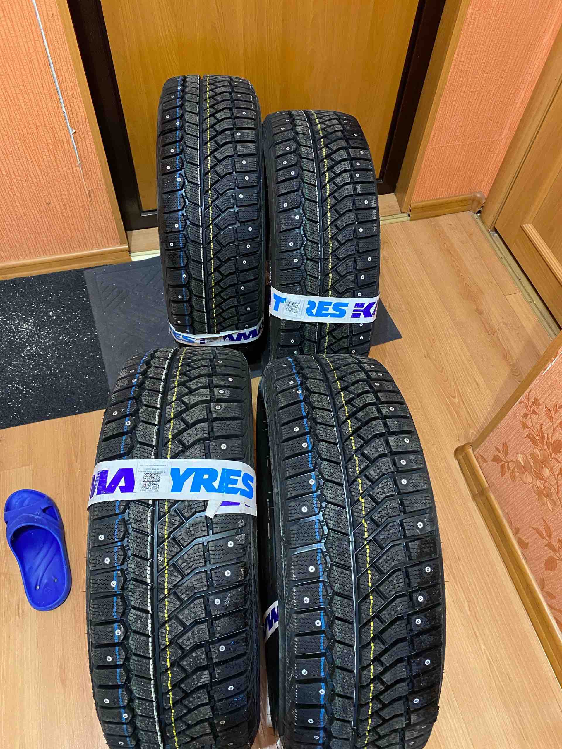 Шины Viatti Viatti Brina Nordico V-522 205/55 R16 91T (до 190 км/ч) 3151015  - отзывы покупателей на Мегамаркет | 100023357665