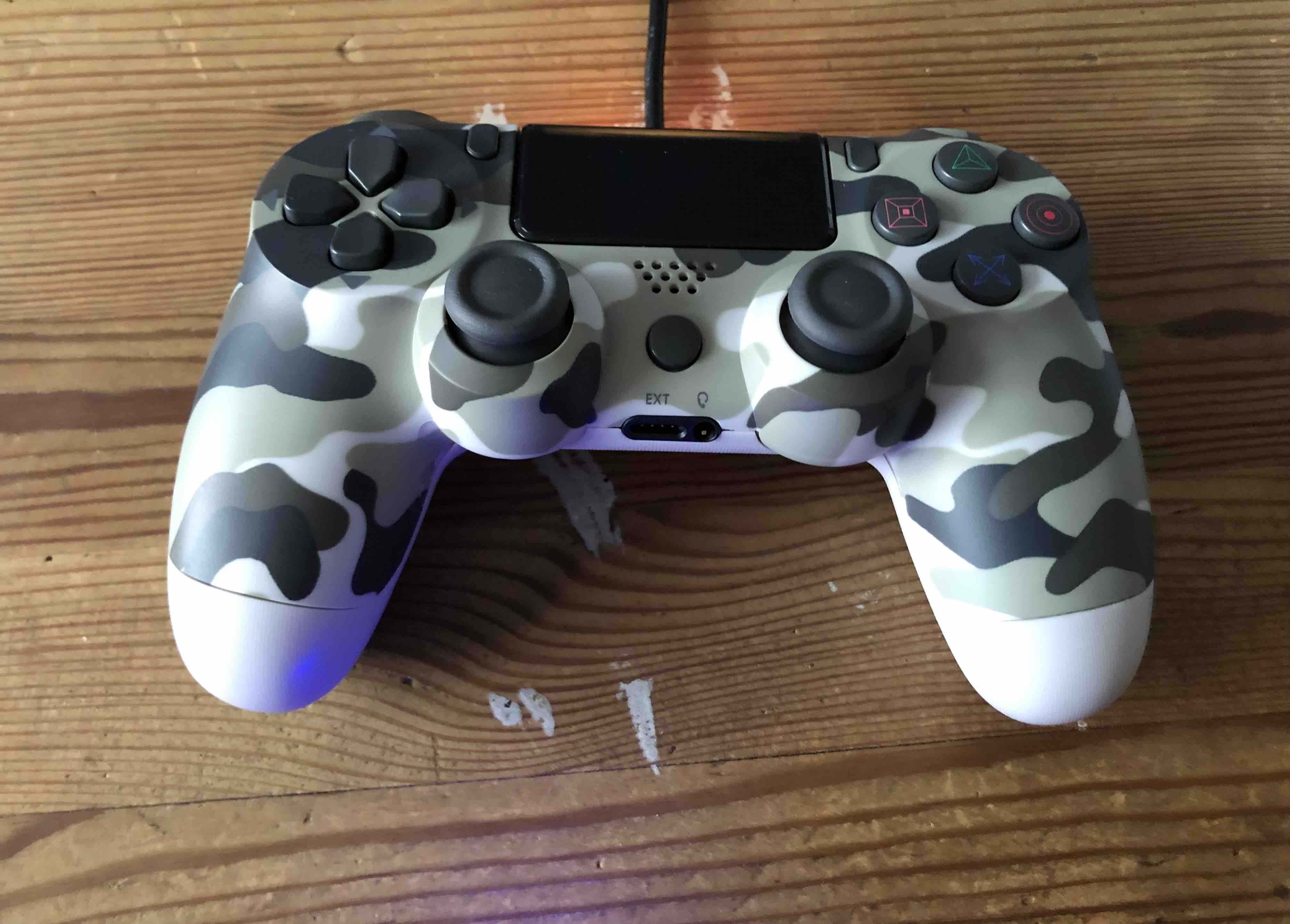 Геймпад (джойстик) DualShock 4 для Playstation 4 PS4, PC Зеленый камуфляж -  отзывы покупателей на маркетплейсе Мегамаркет | Артикул: 600009267121