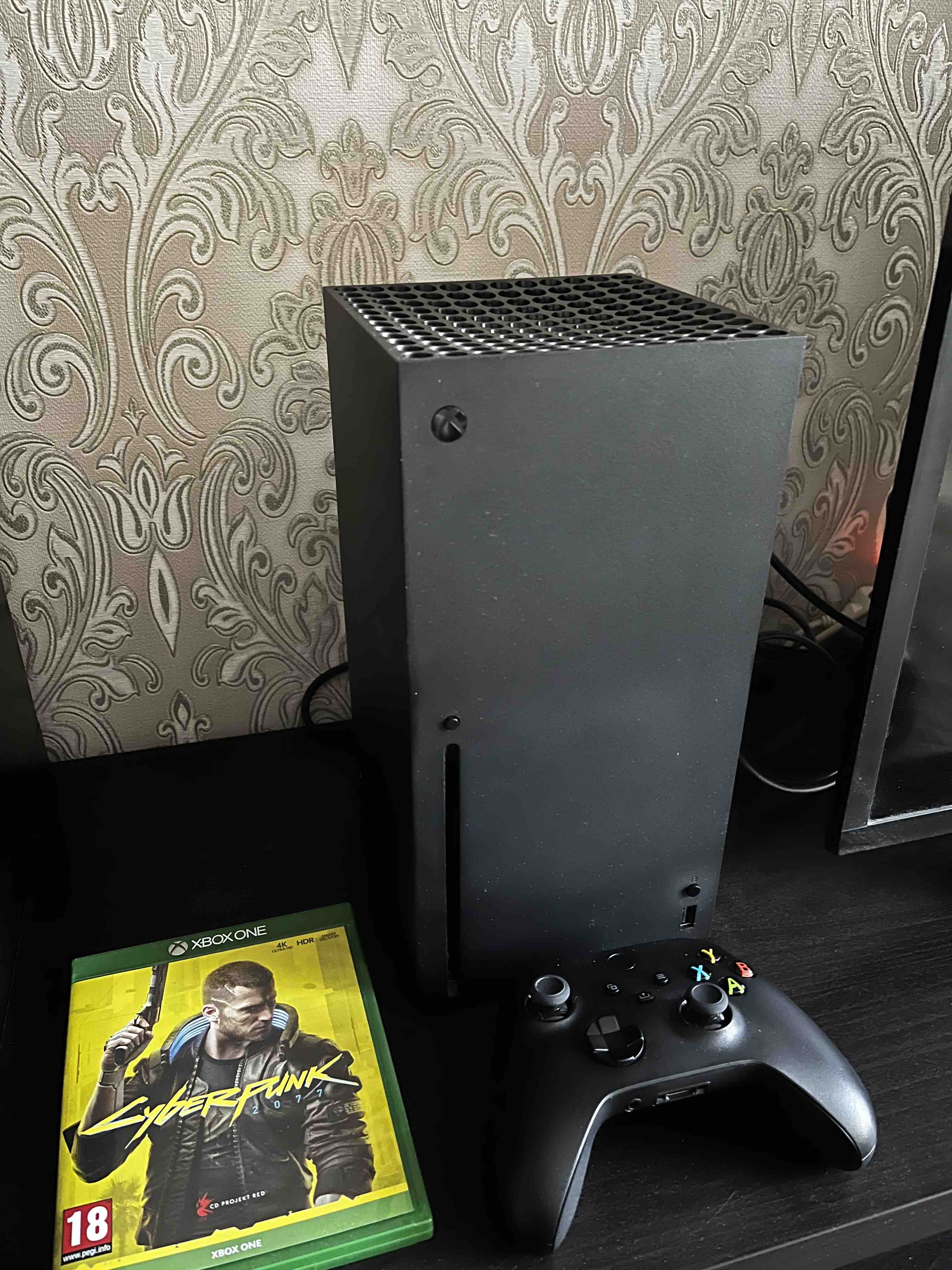 Игровая приставка Microsoft Xbox Series X 1 TB+Cyberpunk 2077, купить в  Москве, цены в интернет-магазинах на Мегамаркет