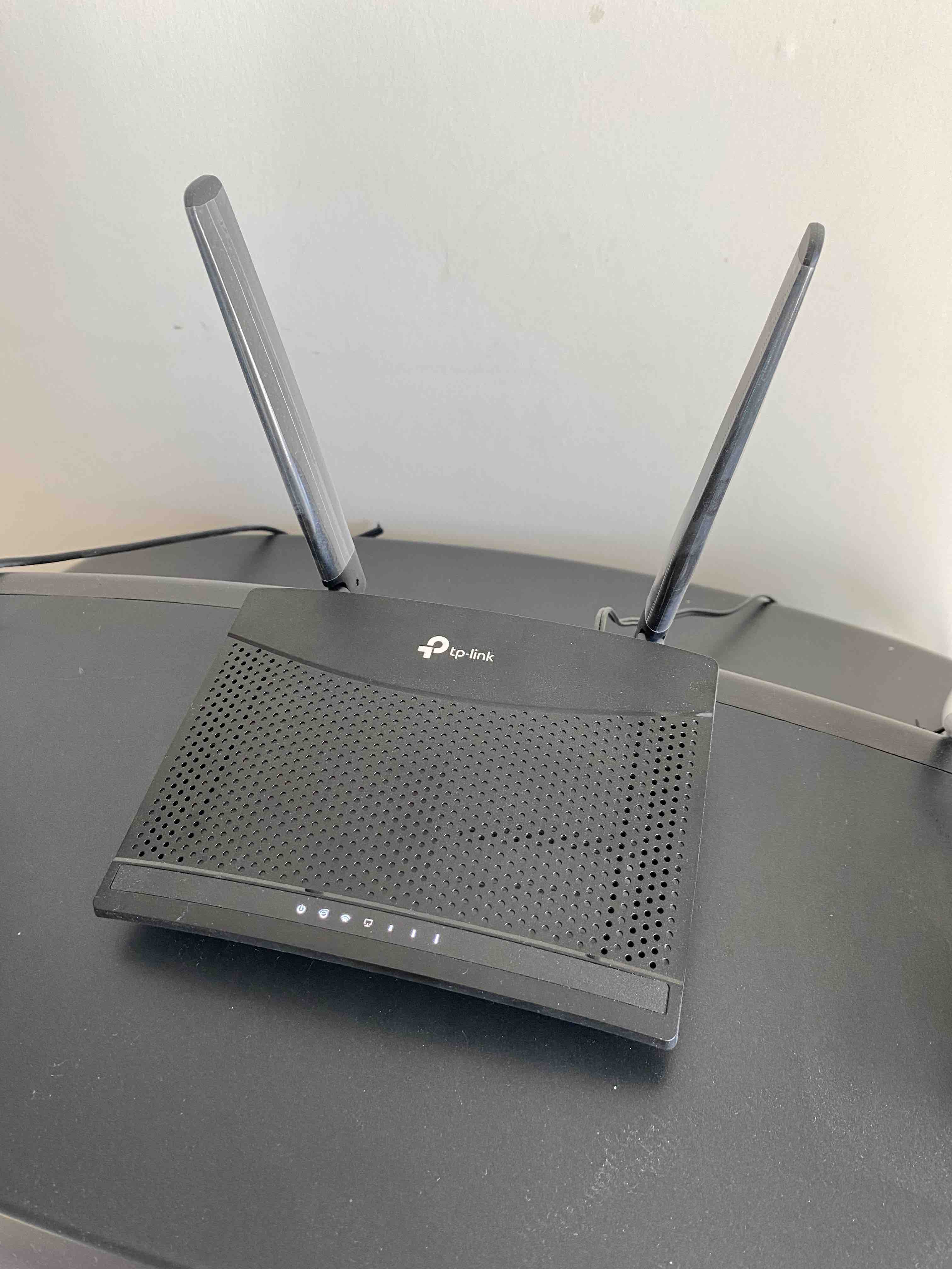 Wi-Fi роутер TP-Link TL-MR100 - отзывы покупателей на маркетплейсе  Мегамаркет | Артикул: 100027394672